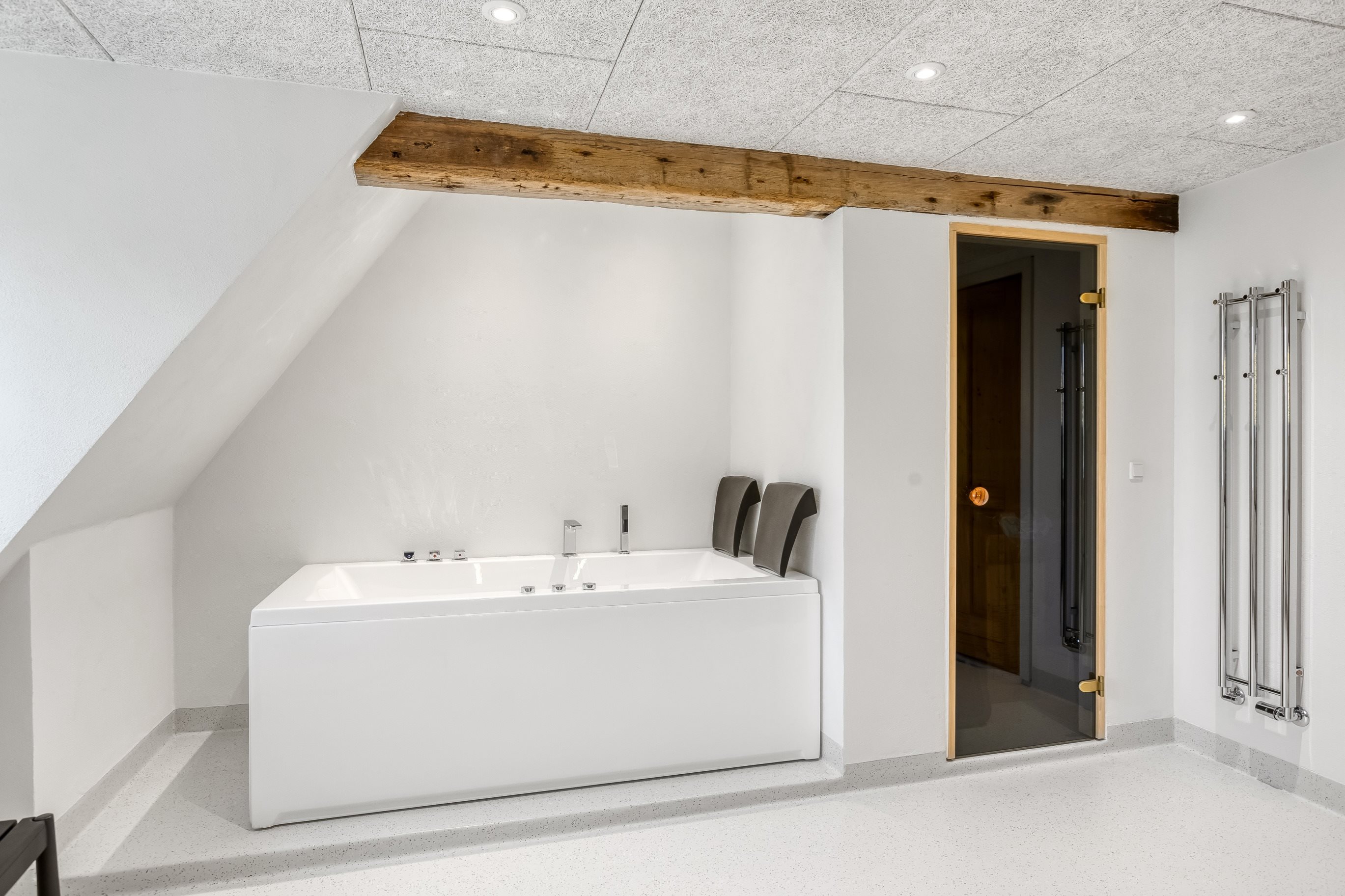 Fremhævet badeværelse billede i fuldskærmstilstand. Billede af Flensborglandevej 44, St Tønde, 6270 Tønder