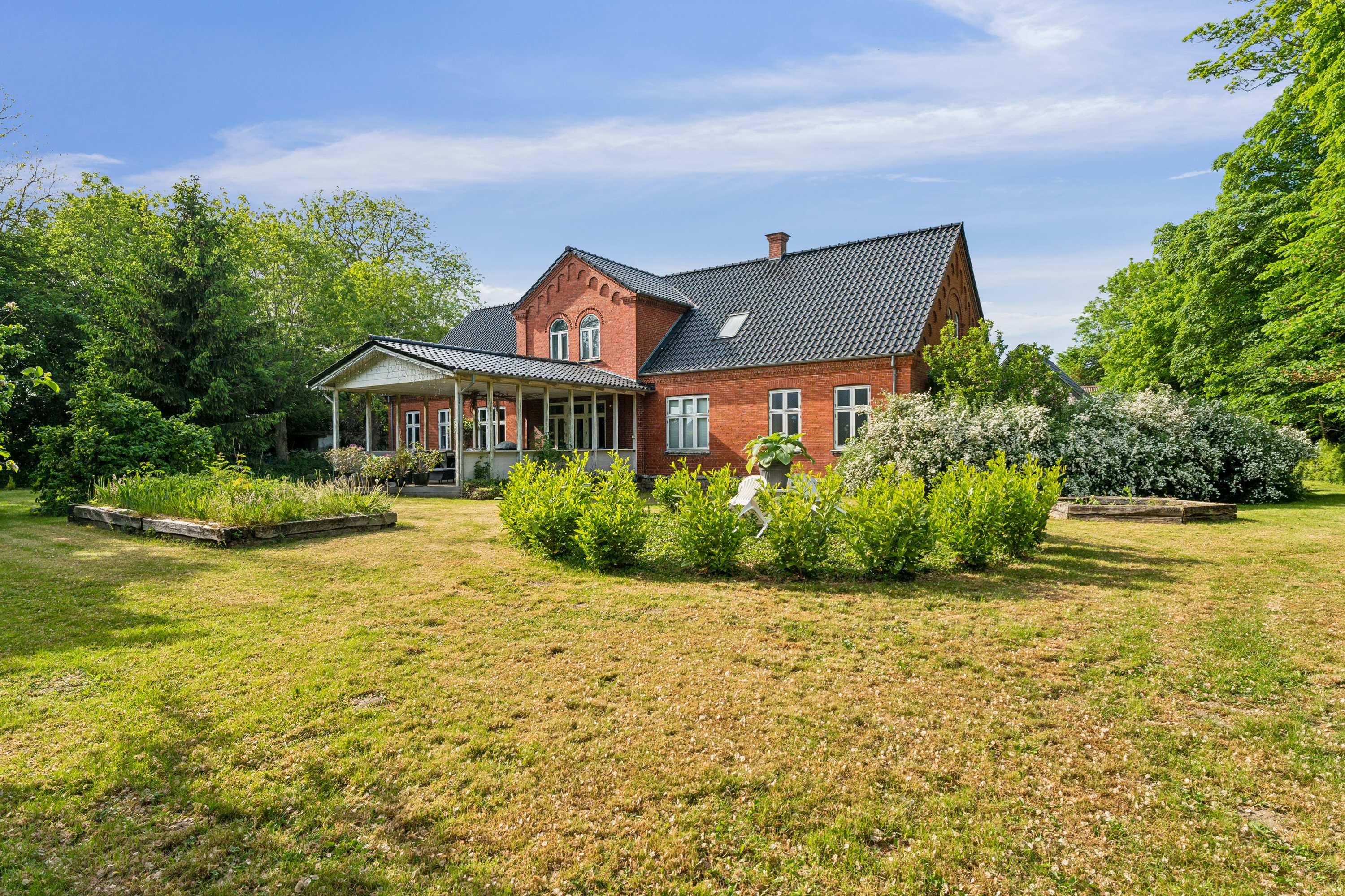 Fremhævet ejendom 1 billede i fuldskærmstilstand. Billede af Randersvej 13, V Velling, 8860 Ulstrup