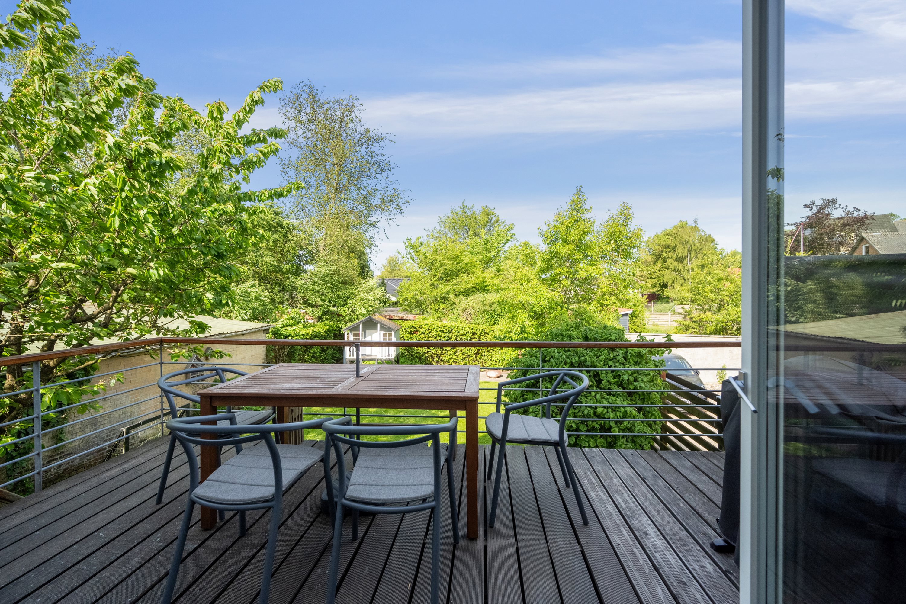 Fremhævet terrasse billede i fuldskærmstilstand. Billede af Horsøvej 15, 9500 Hobro