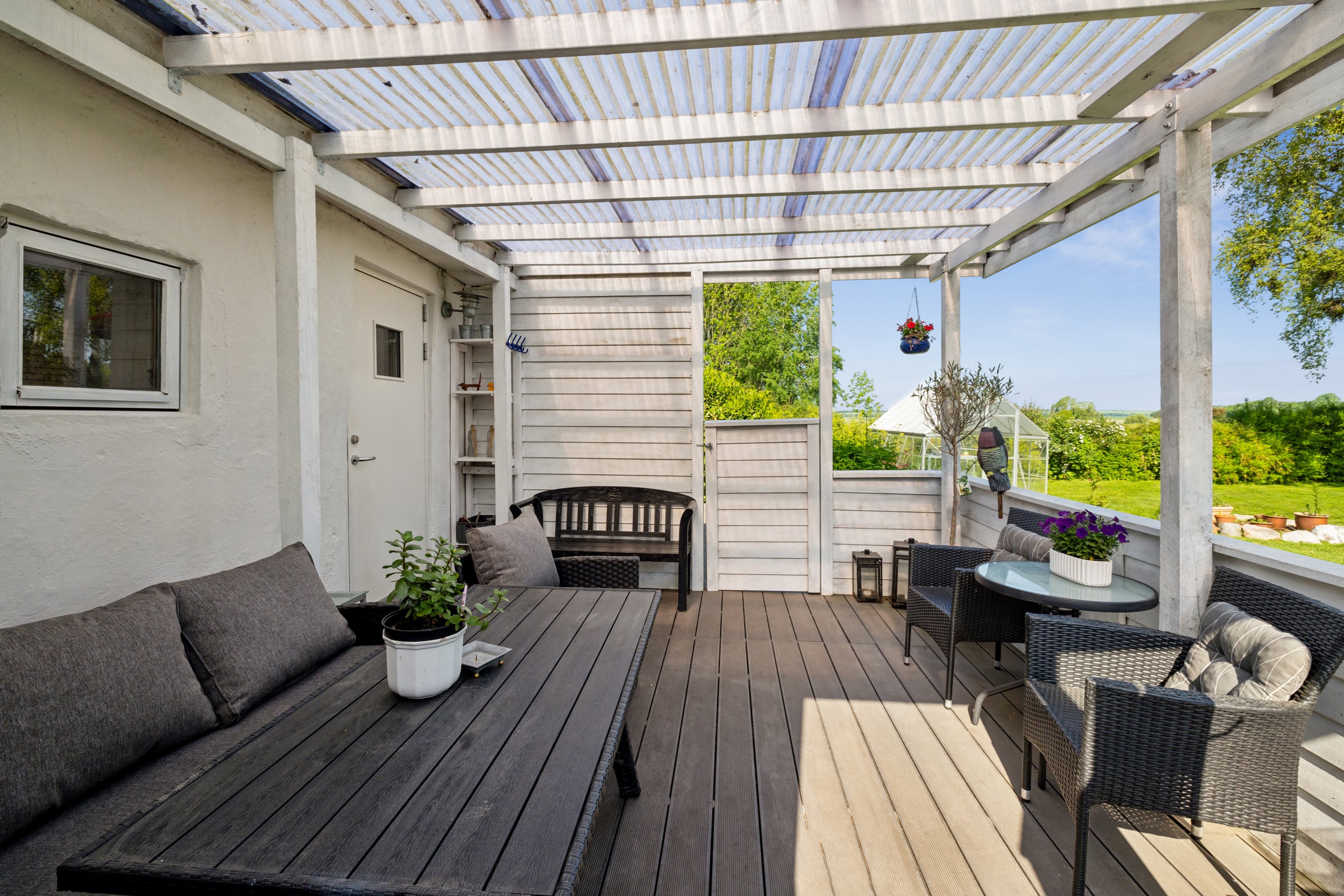 Fremhævet terrasse billede i fuldskærmstilstand. Billede af Dalsagervej 4, Dalsgårde, 8500 Grenaa