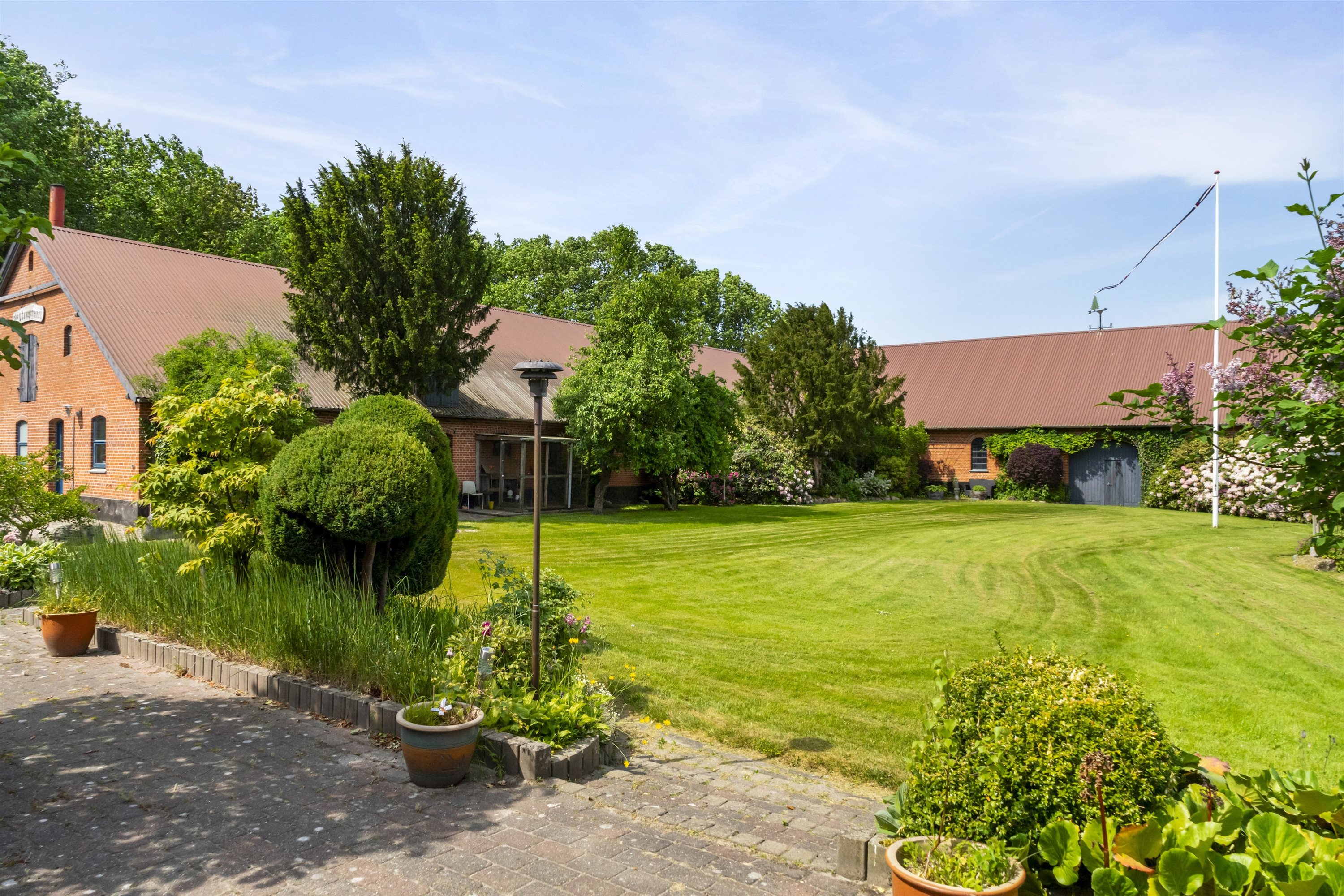 Fremhævet ejendommen billede i fuldskærmstilstand. Billede af Ettrupvej 85, 9620 Aalestrup