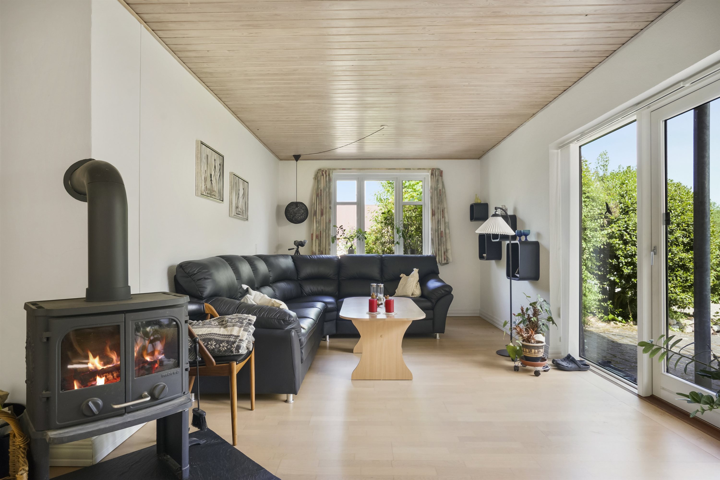 Fremhævet stue billede i fuldskærmstilstand. Billede af Ettrupvej 85, 9620 Aalestrup