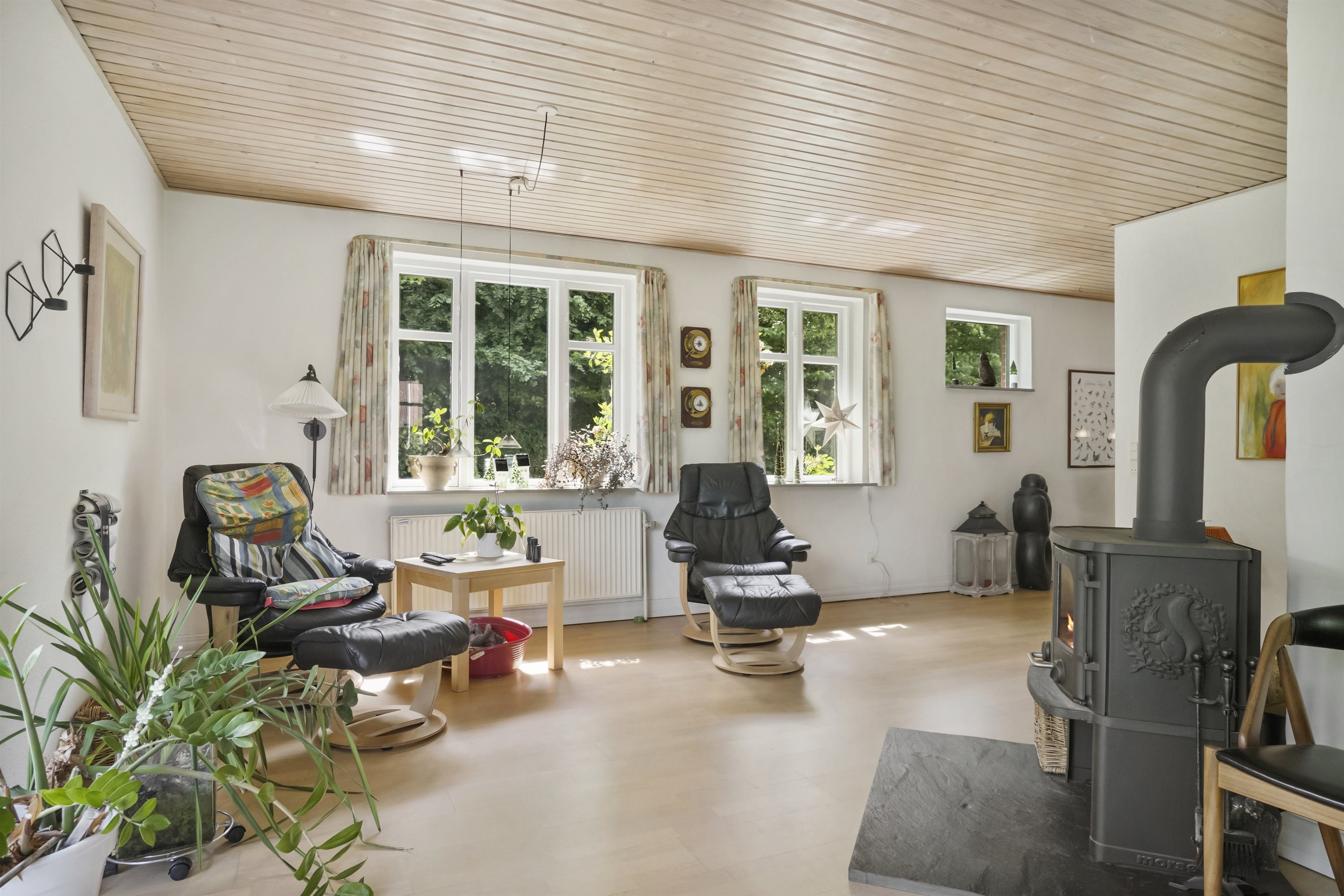 Fremhævet stue billede i fuldskærmstilstand. Billede af Ettrupvej 85, 9620 Aalestrup