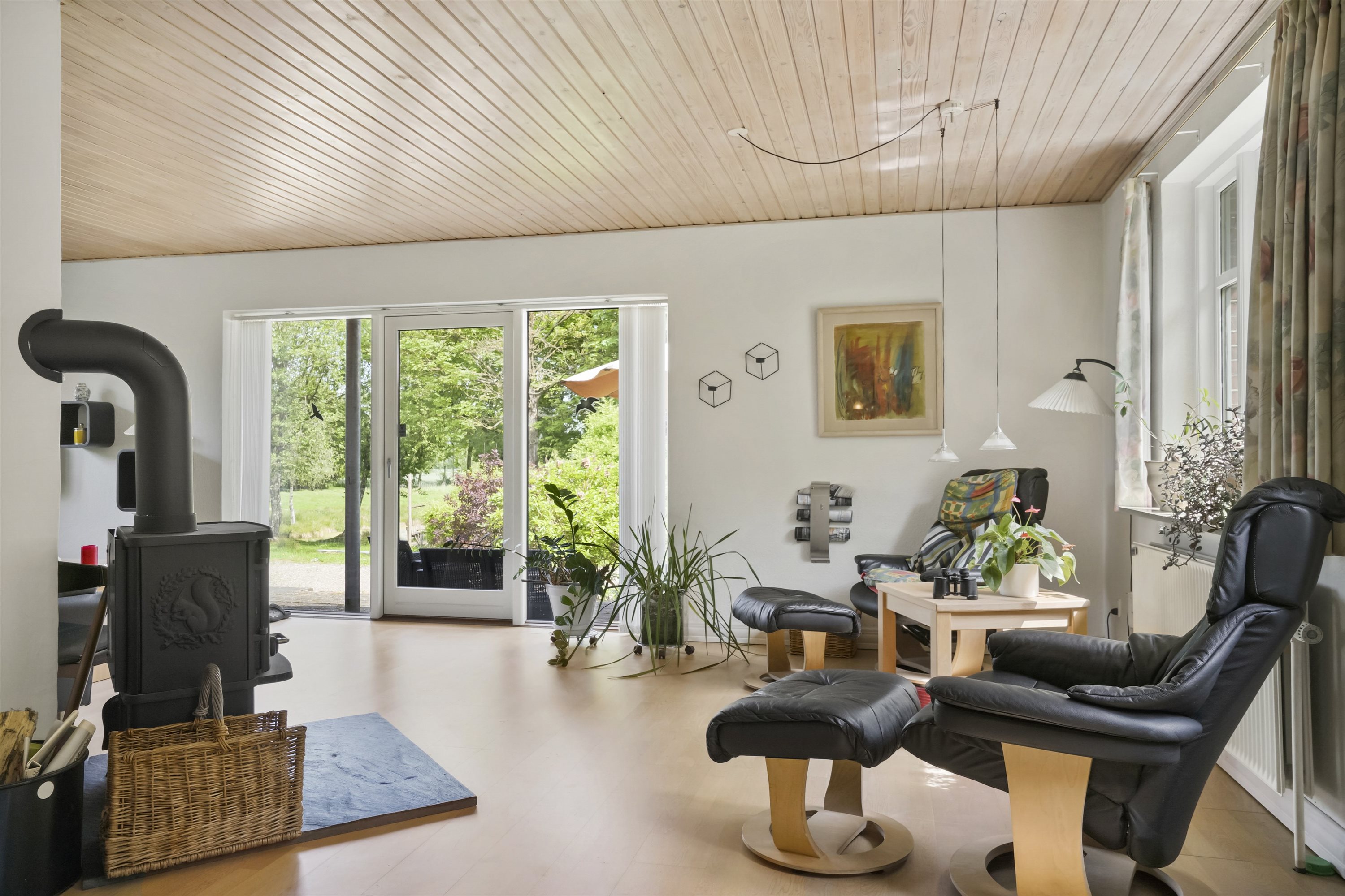 Fremhævet stue billede i fuldskærmstilstand. Billede af Ettrupvej 85, 9620 Aalestrup