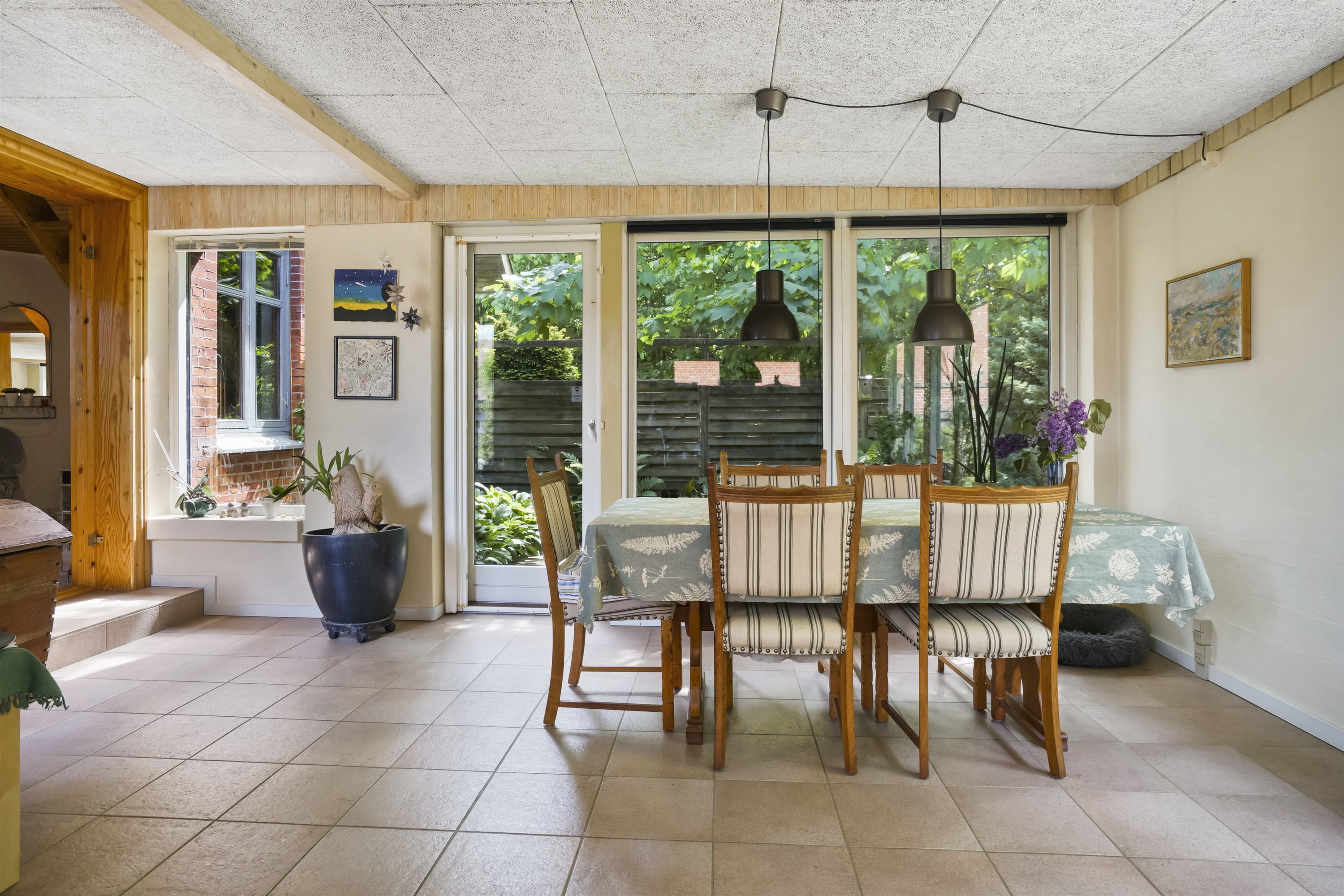 Fremhævet udestue billede i fuldskærmstilstand. Billede af Ettrupvej 85, 9620 Aalestrup