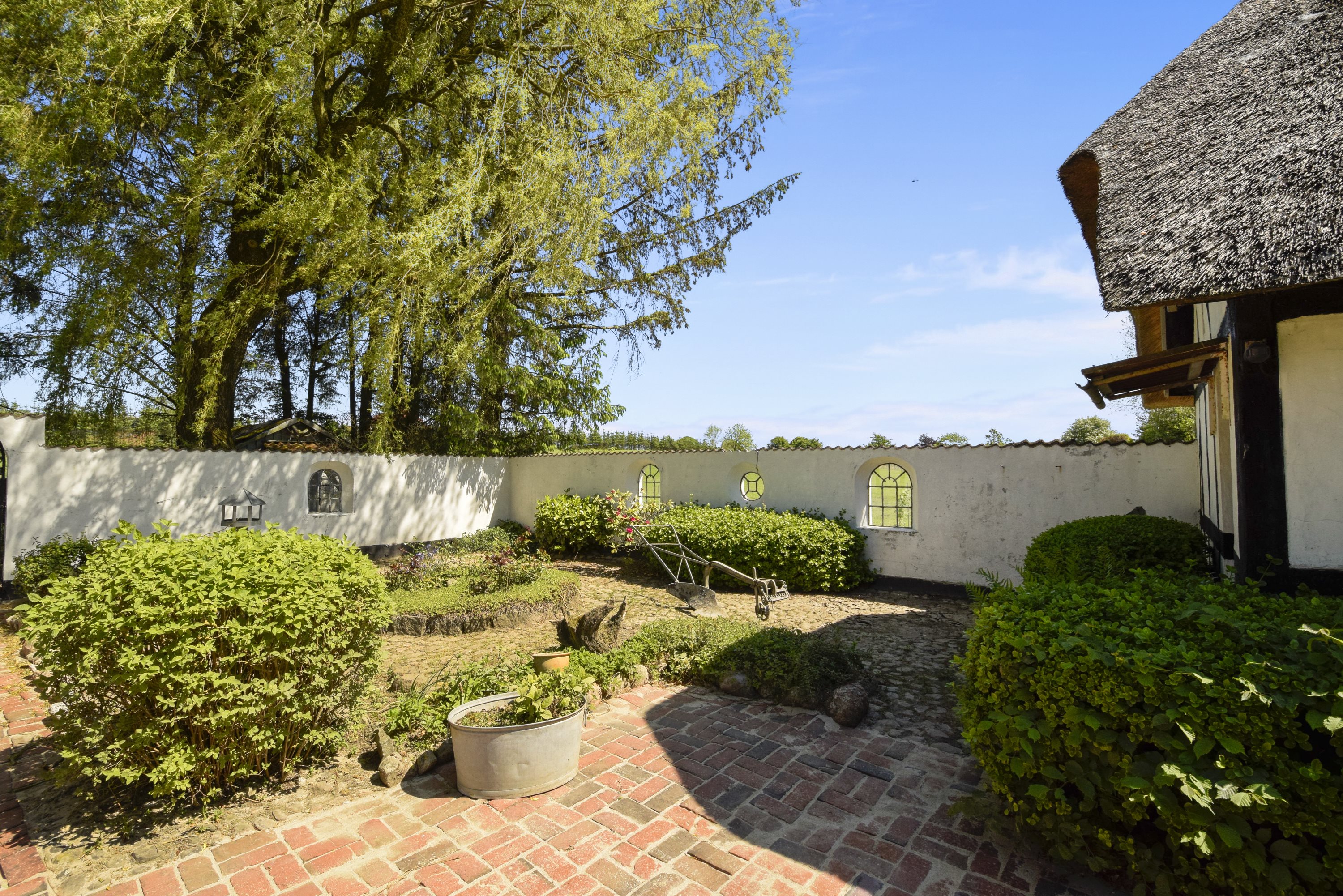 Fremhævet gårdhave billede i fuldskærmstilstand. Billede af Brørup Mosevej 6, Brørup, 8660 Skanderborg