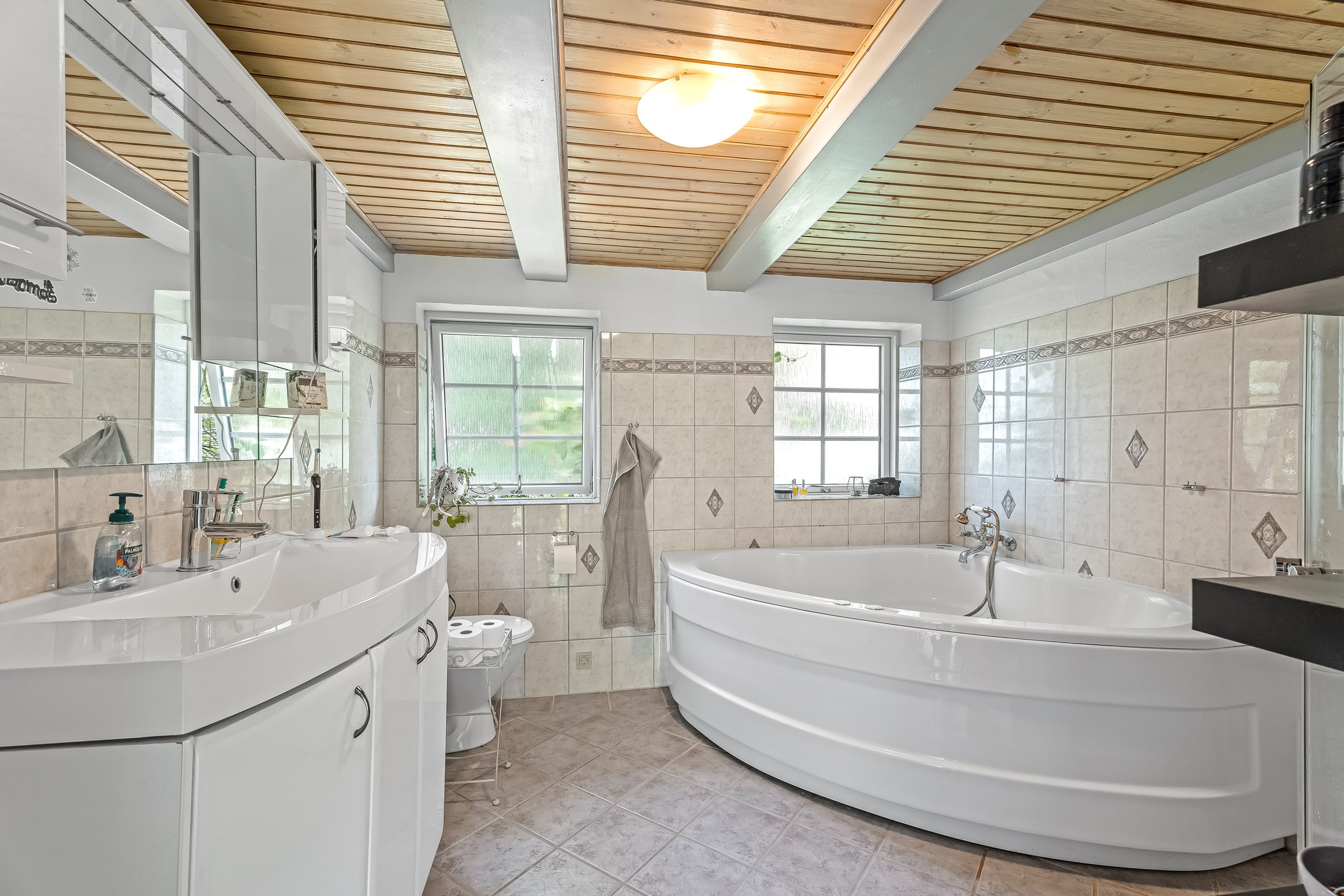 Fremhævet badeværelse billede i fuldskærmstilstand. Billede af Østofte Gade 74, 4951 Nørreballe