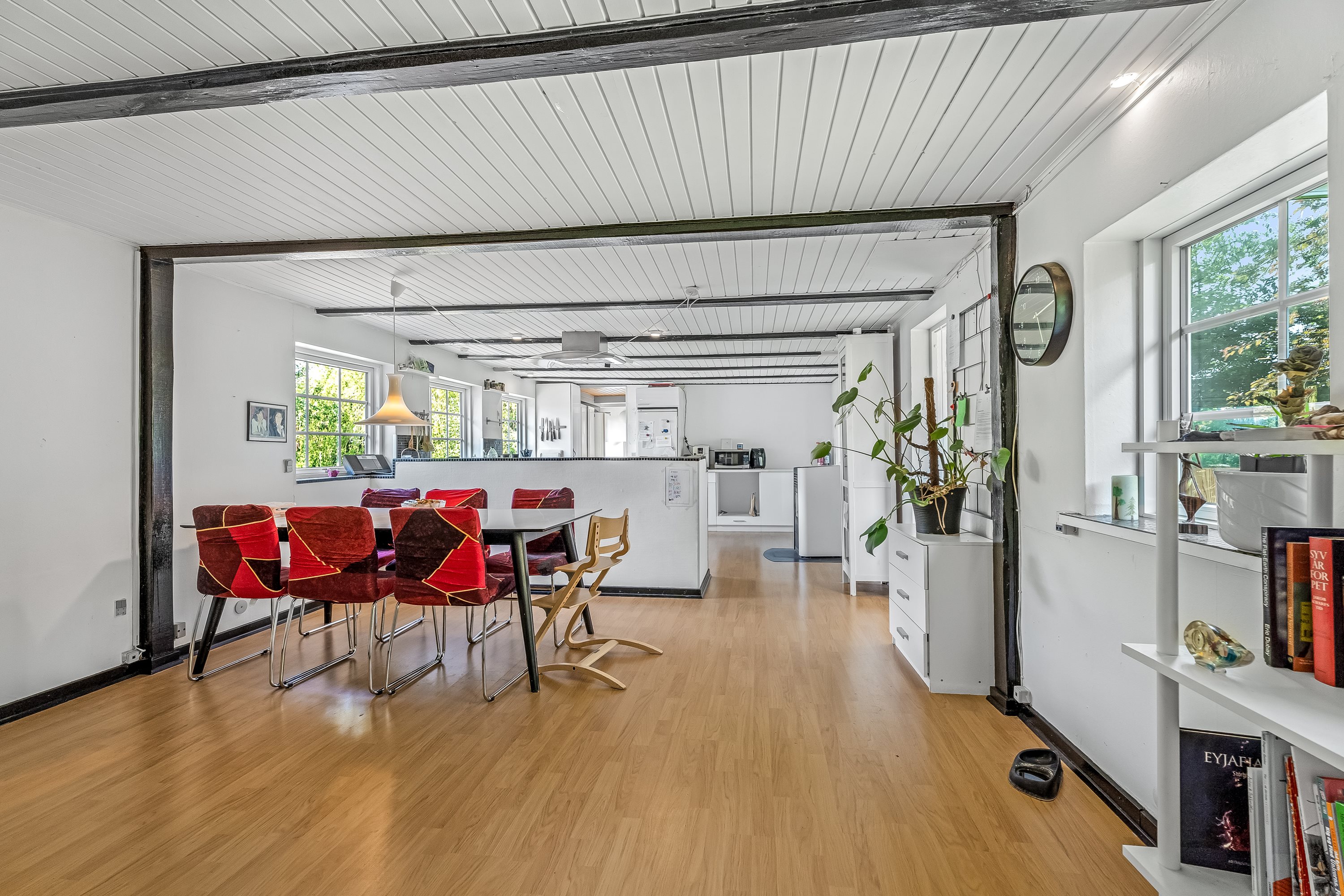 Fremhævet stue billede i fuldskærmstilstand. Billede af Østofte Gade 74, 4951 Nørreballe