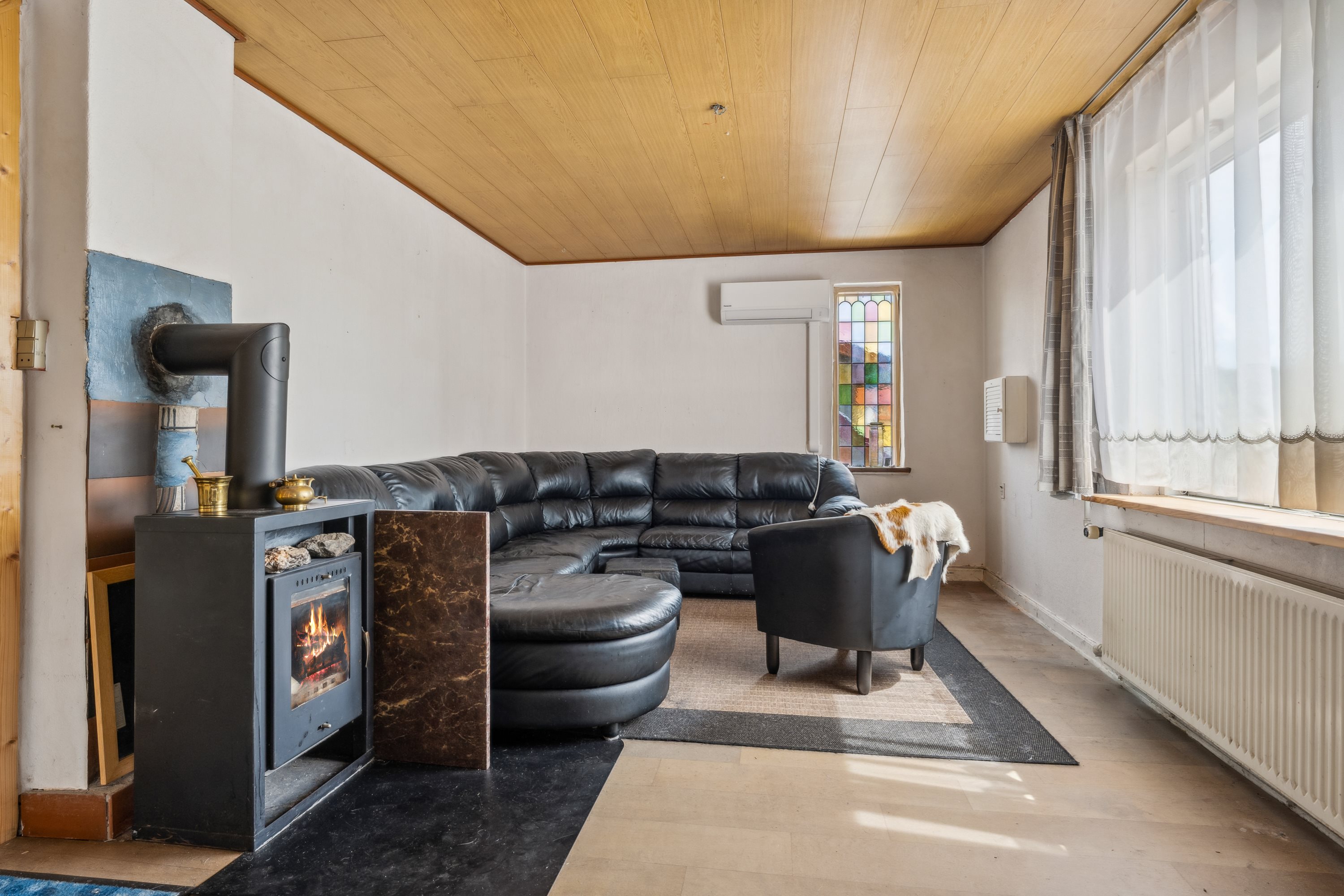 Fremhævet stue billede i fuldskærmstilstand. Billede af Storegade 6, 8990 Fårup