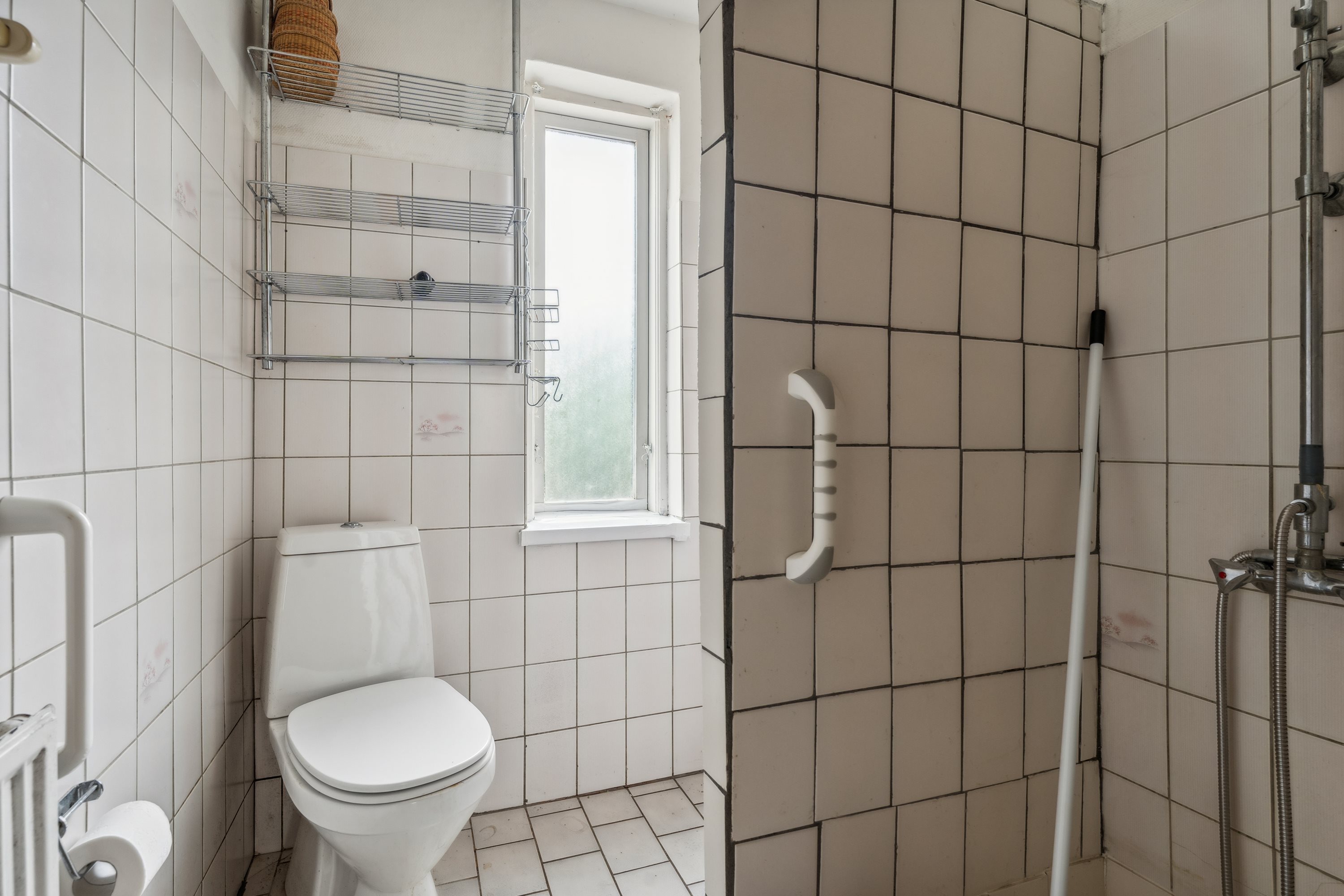 Fremhævet badeværelse billede i fuldskærmstilstand. Billede af Storegade 6, 8990 Fårup