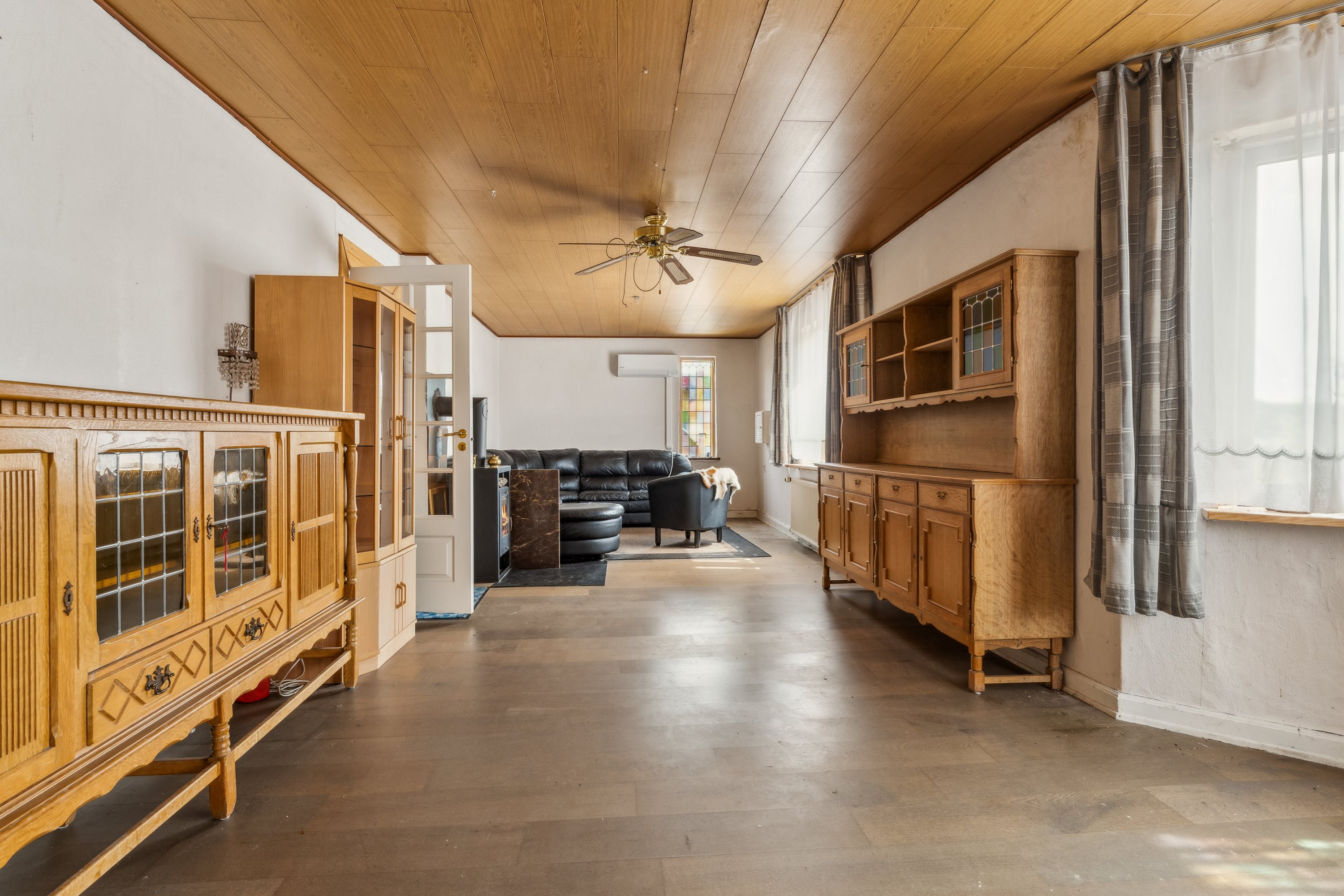 Fremhævet stue billede i fuldskærmstilstand. Billede af Storegade 6, 8990 Fårup