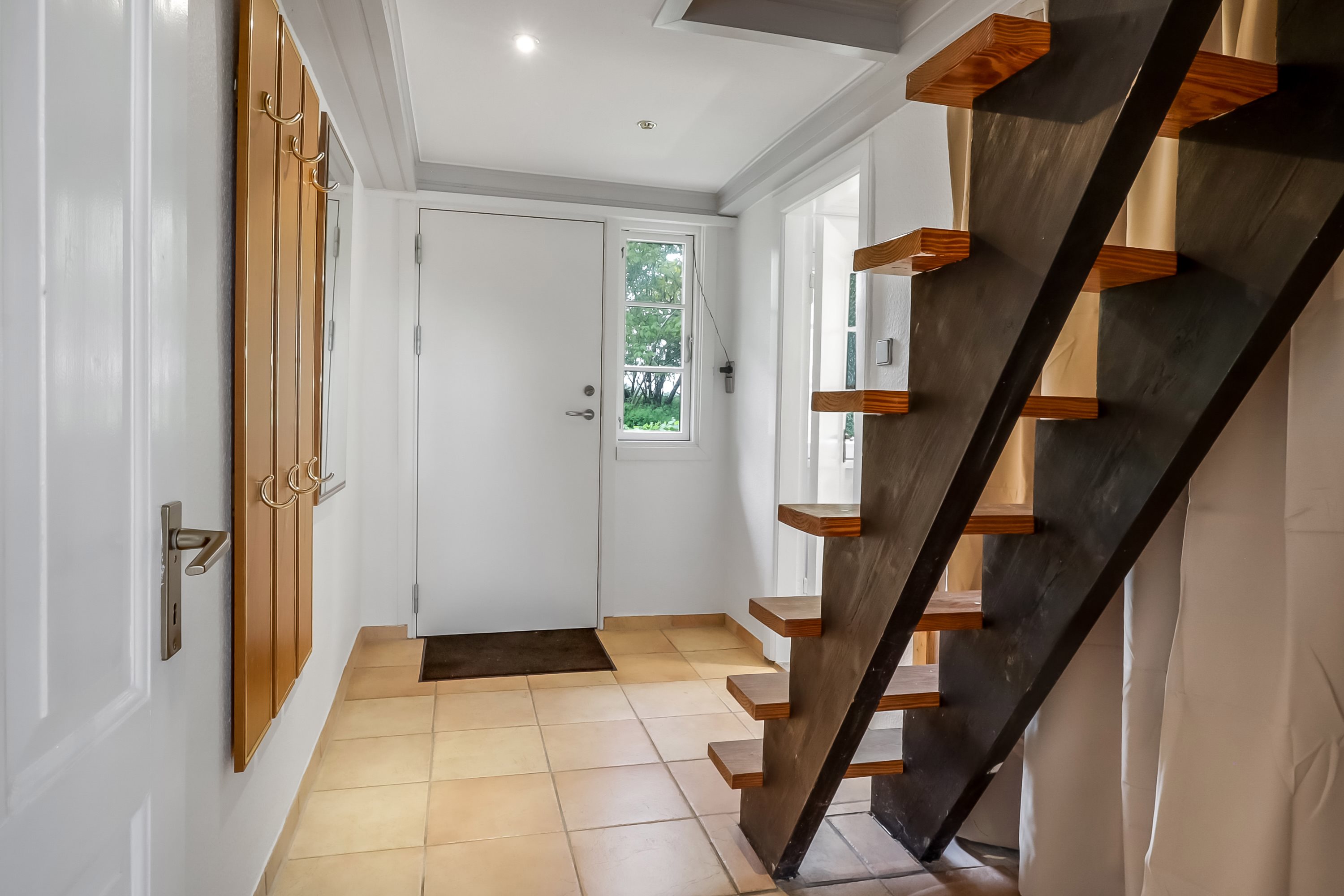 Fremhævet entré billede i fuldskærmstilstand. Billede af Houvej 6, Stoense Udflytter, 5953 Tranekær