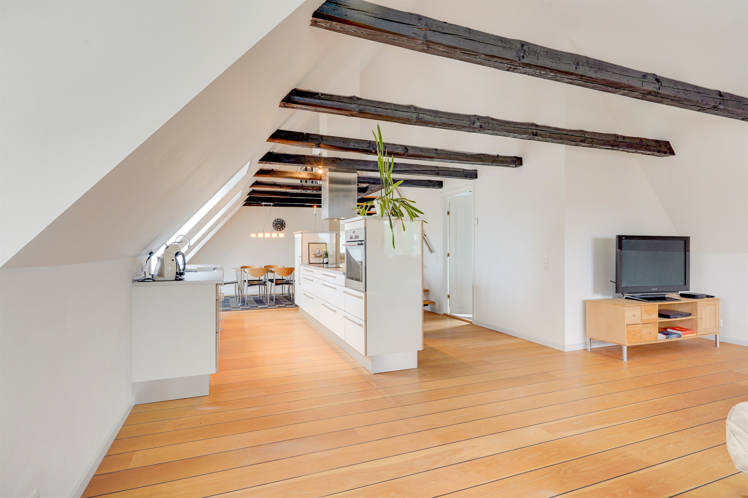 Fremhævet stue billede i fuldskærmstilstand. Billede af Lundvej 11, 2., 6800 Varde