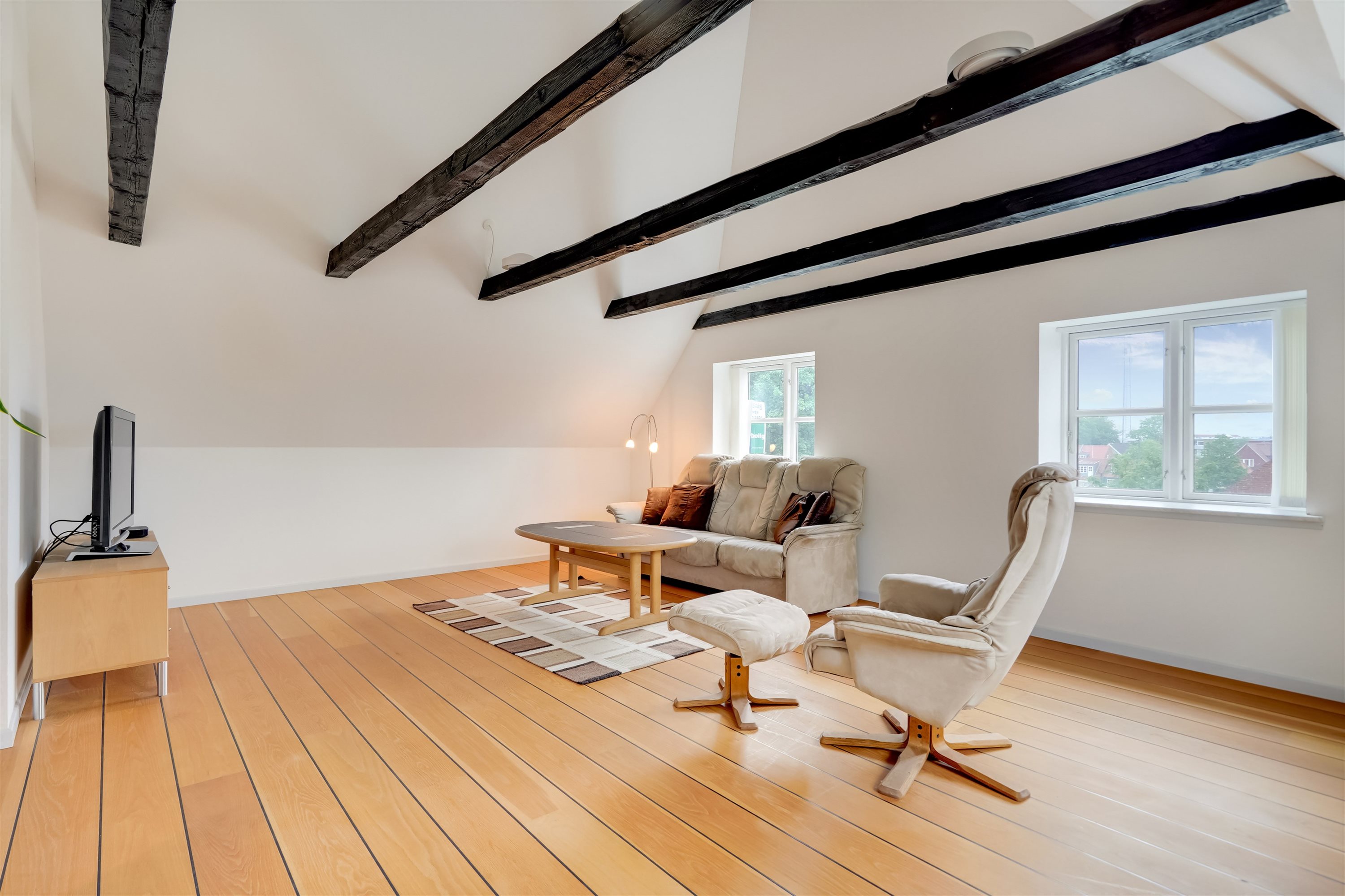 Fremhævet stue billede i fuldskærmstilstand. Billede af Lundvej 11, 2., 6800 Varde