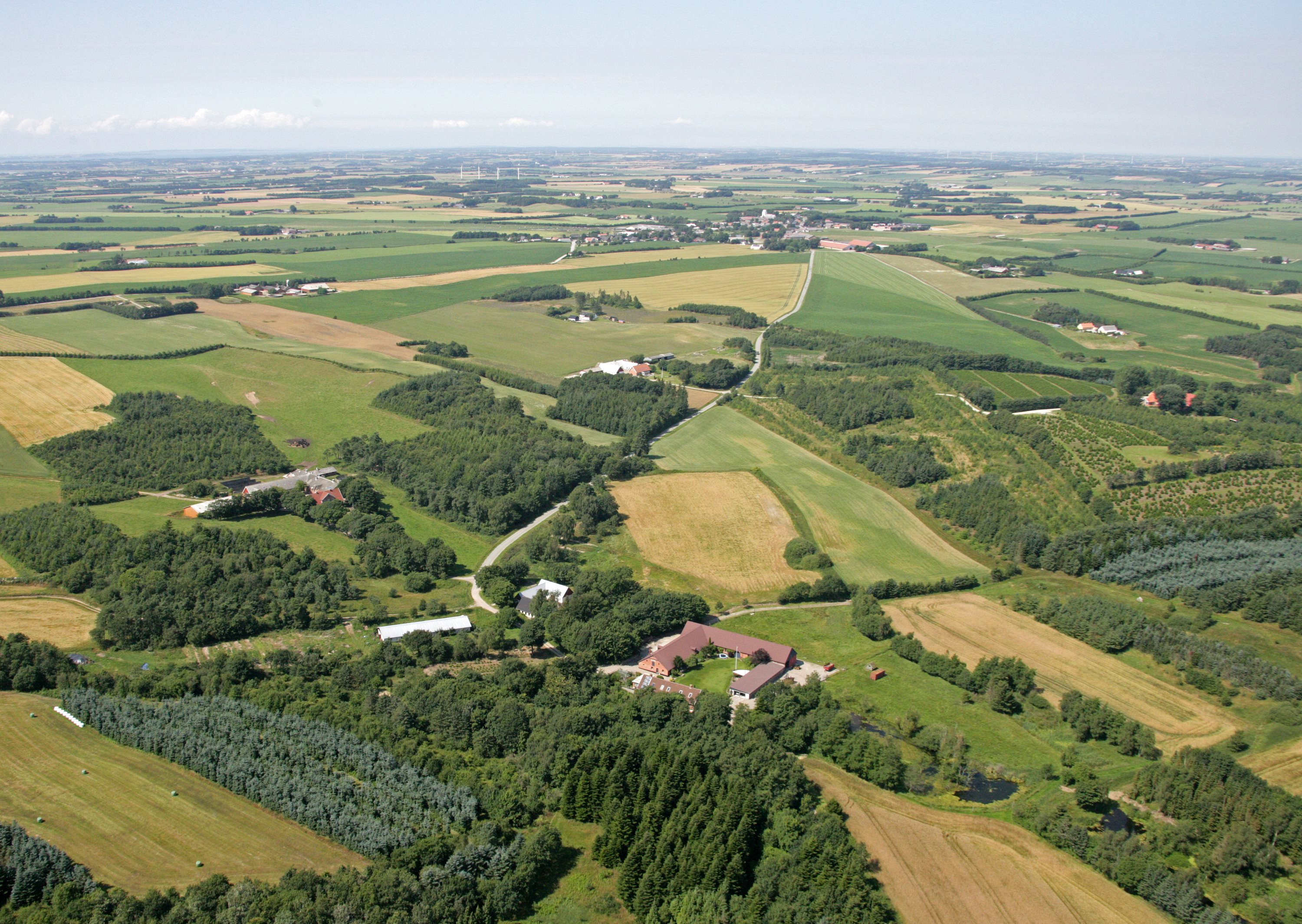 Miniaturebillede 2: luftfoto. Billede af Ettrupvej 85, 9620 Aalestrup