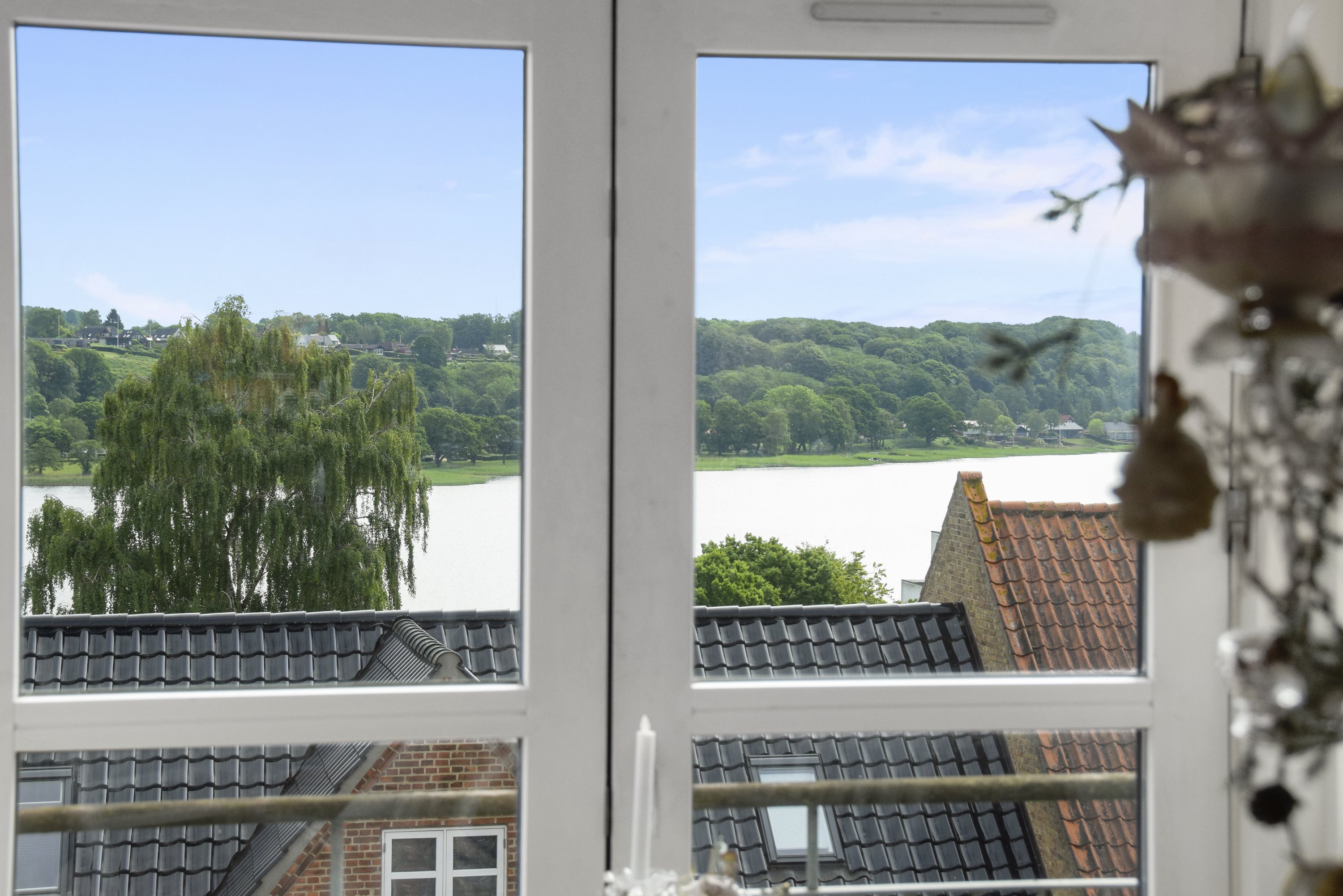 Fremhævet udsigt fra lejligheden billede i fuldskærmstilstand. Billede af Adelgade 95, 4., 8660 Skanderborg