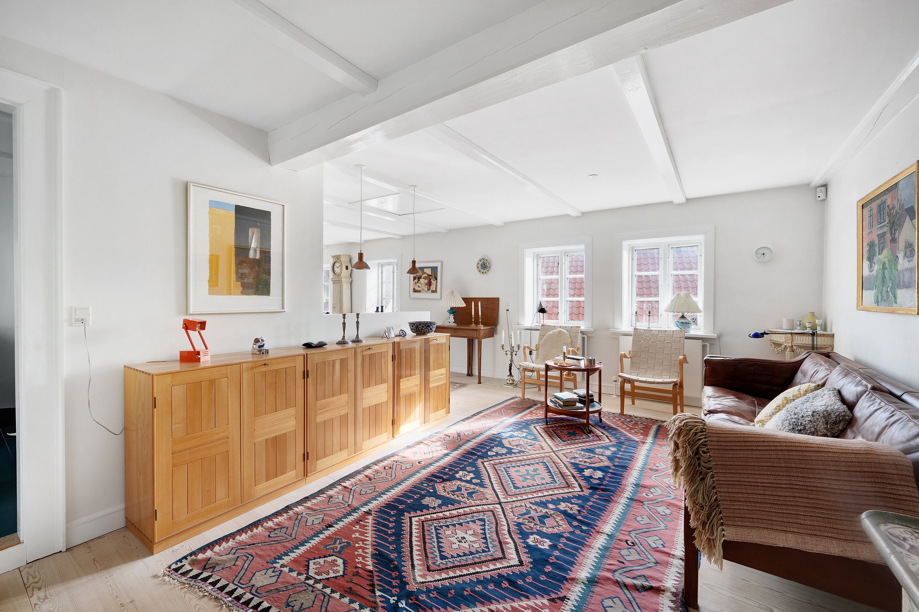 Fremhævet stue billede i fuldskærmstilstand. Billede af Nørre Torv 11, 9800 Hjørring