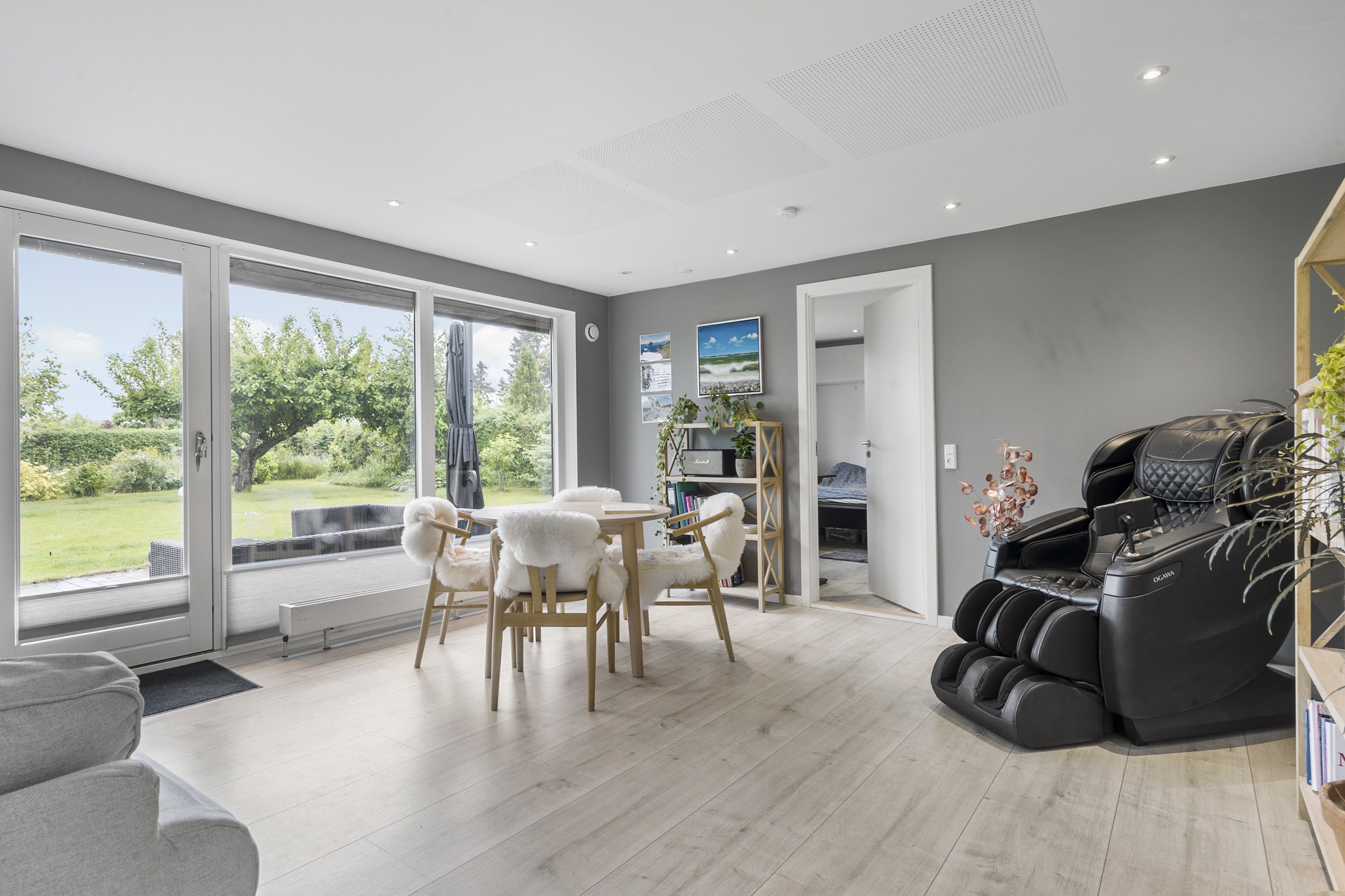 Fremhævet spisestue billede i fuldskærmstilstand. Billede af Højvænget 207, Odder, 8300 Odder