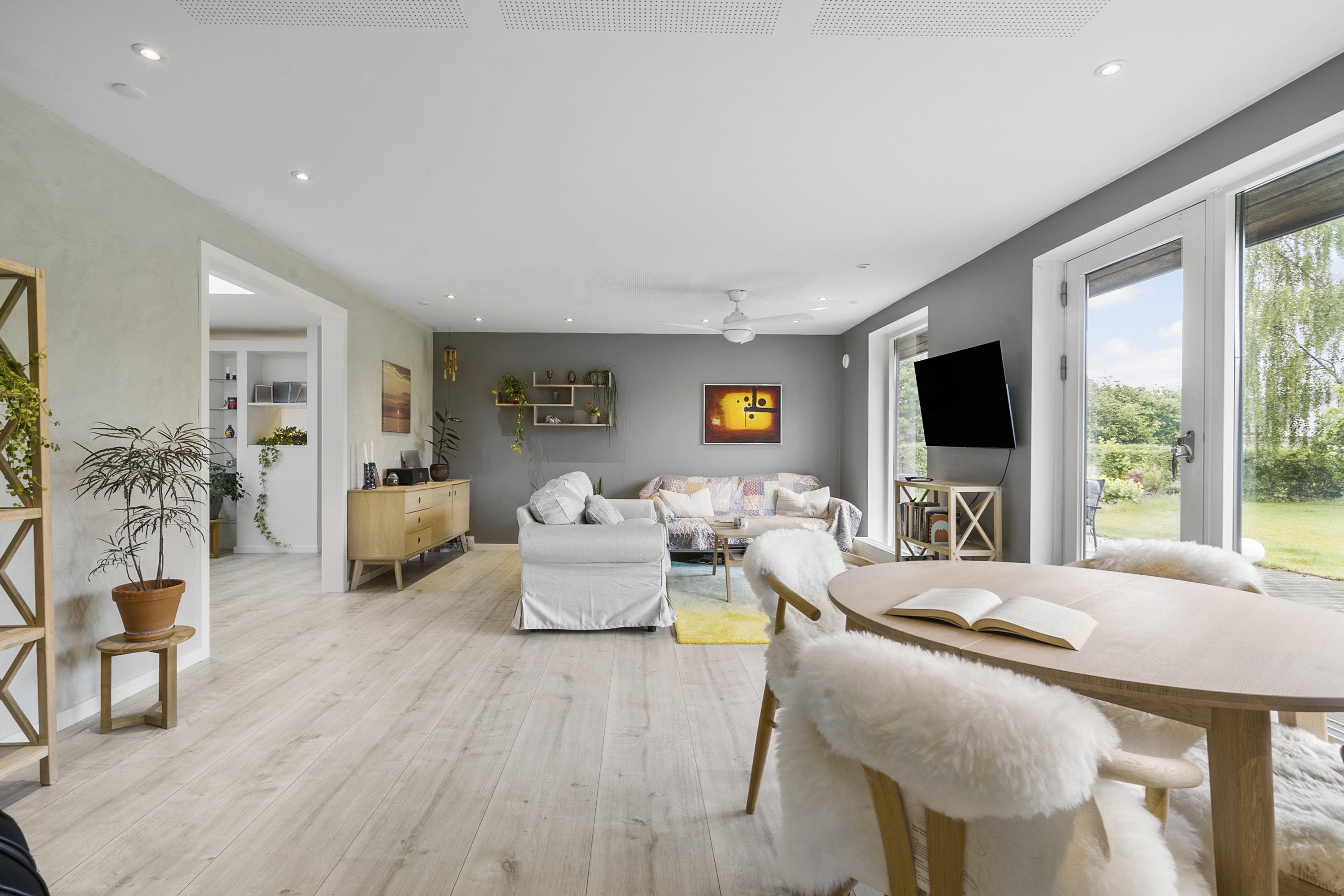 Fremhævet spisestue billede i fuldskærmstilstand. Billede af Højvænget 207, Odder, 8300 Odder