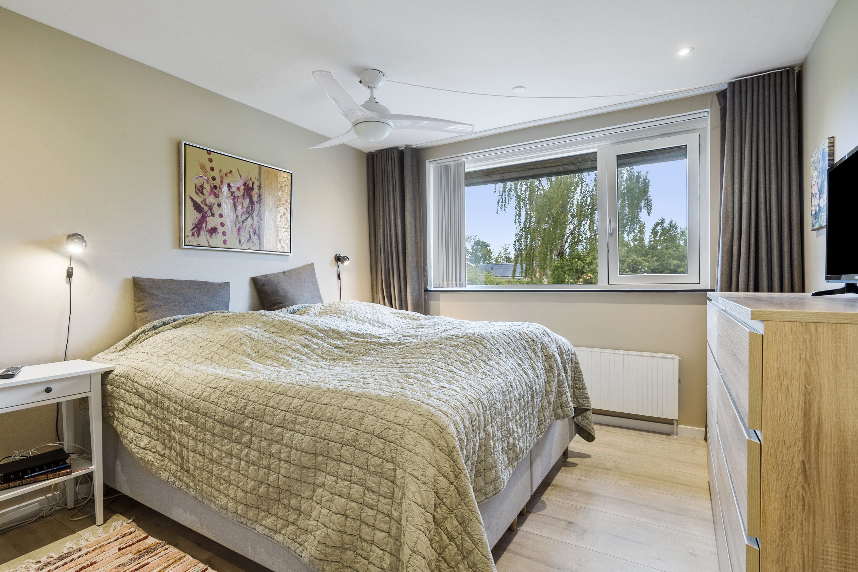 Fremhævet soveværelse billede i fuldskærmstilstand. Billede af Højvænget 207, Odder, 8300 Odder