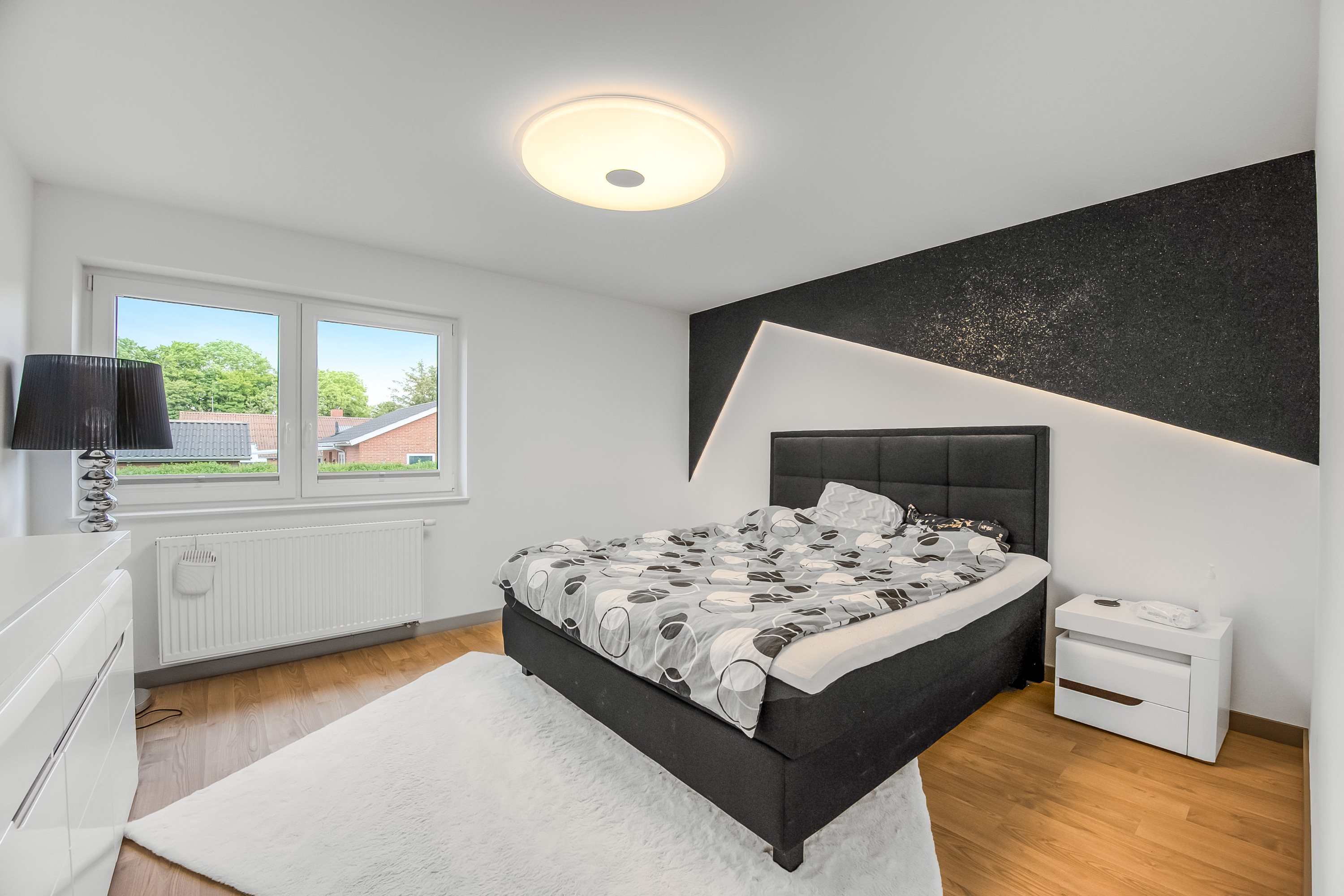 Fremhævet soveværelse billede i fuldskærmstilstand. Billede af Stadionalle 5, Borris, 6900 Skjern