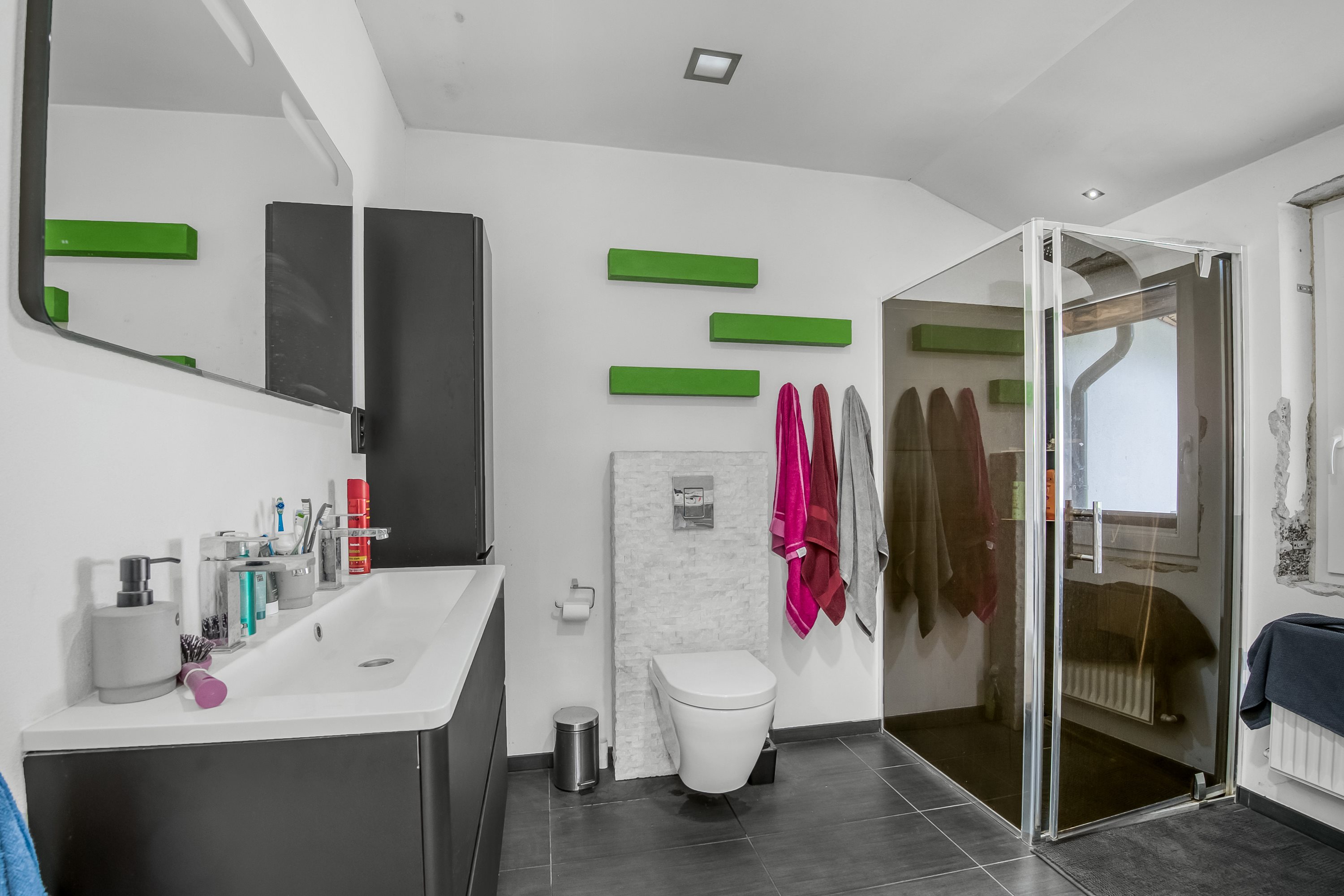 Fremhævet badeværelse billede i fuldskærmstilstand. Billede af Stadionalle 5, Borris, 6900 Skjern