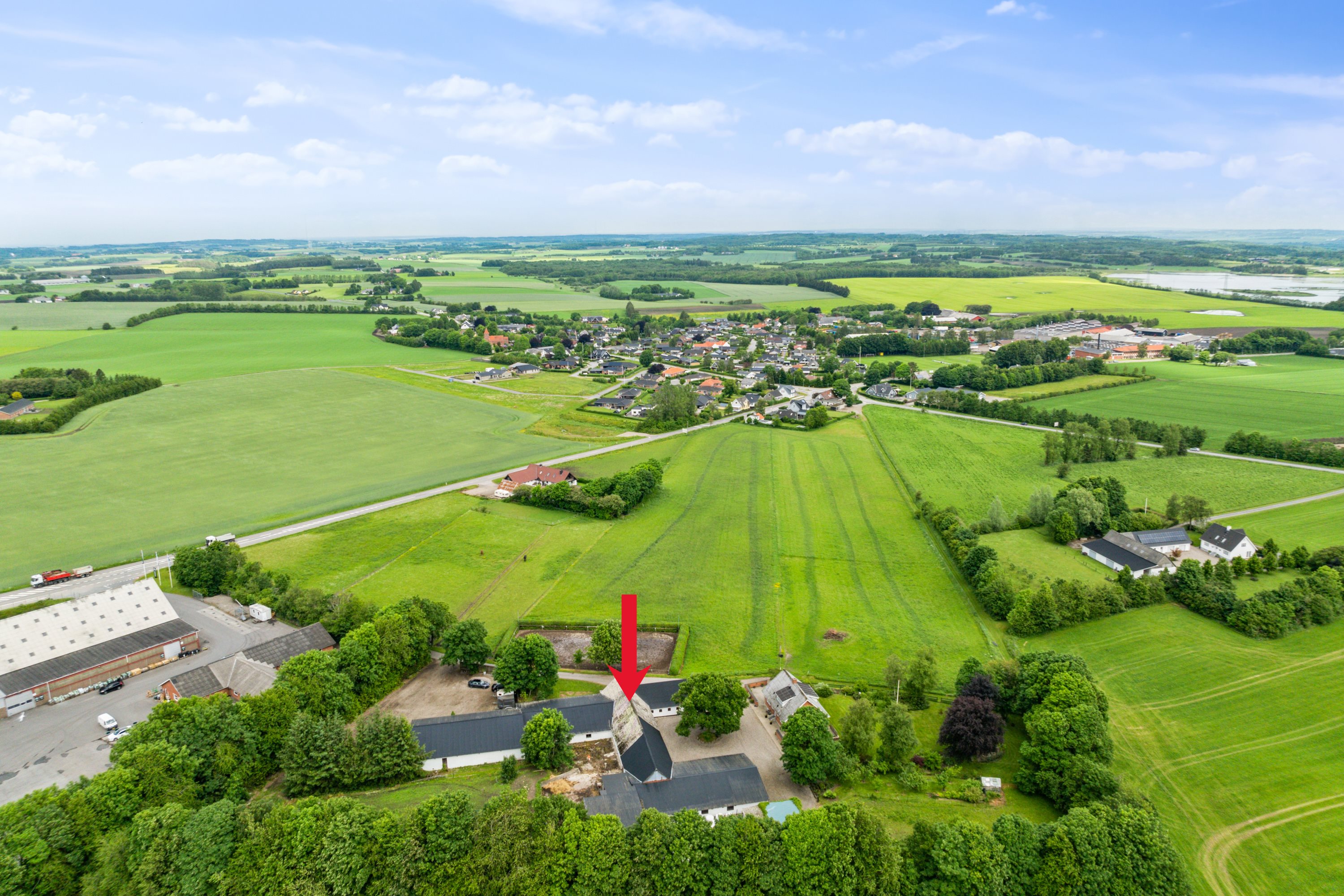 Fremhævet luftfoto billede i fuldskærmstilstand. Billede af Hjedsbækvej 71, Sørup, 9530 Støvring
