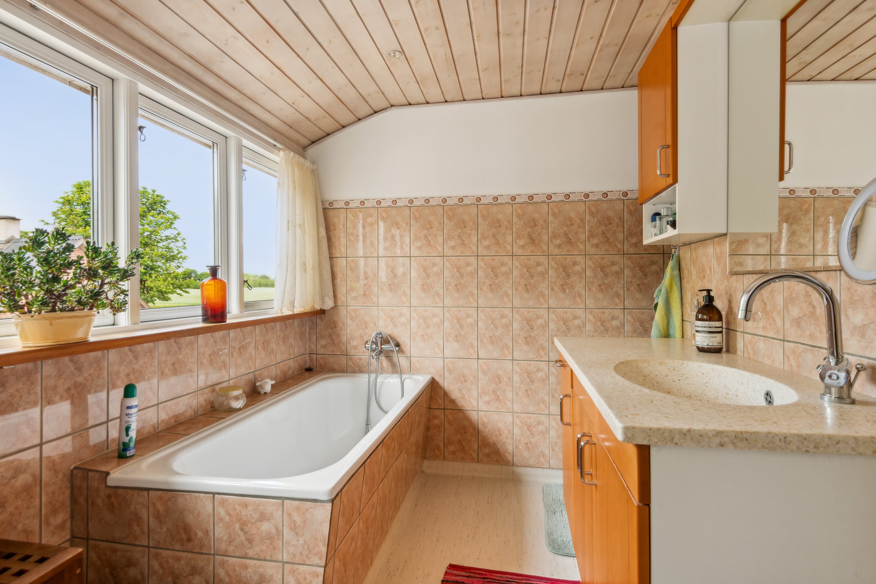 Fremhævet badeværelse billede i fuldskærmstilstand. Billede af Hjedsbækvej 71, Sørup, 9530 Støvring