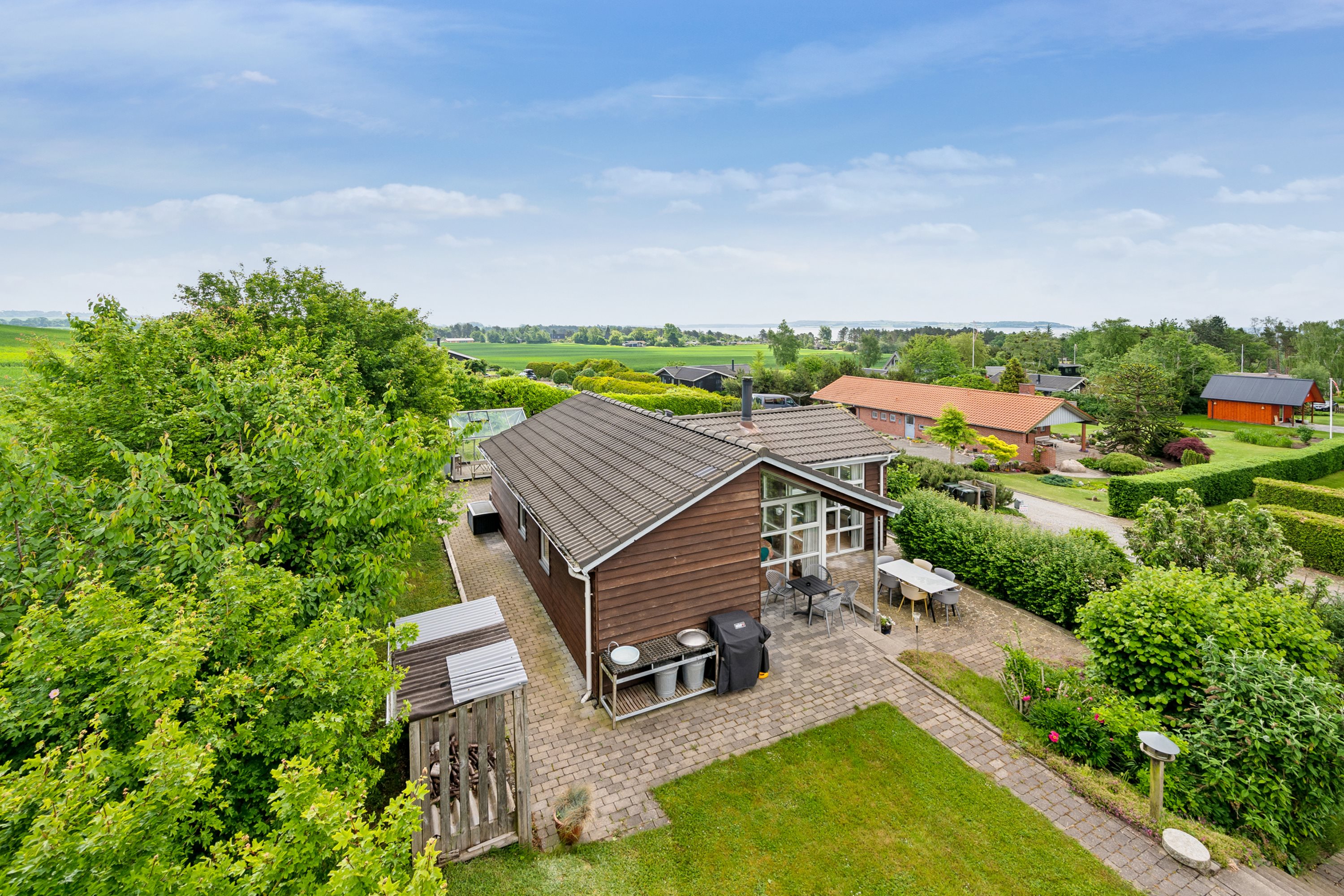 Miniaturebillede 2: ejendom 1. Billede af Tangvej 28, Begtrup Vig, 8420 Knebel