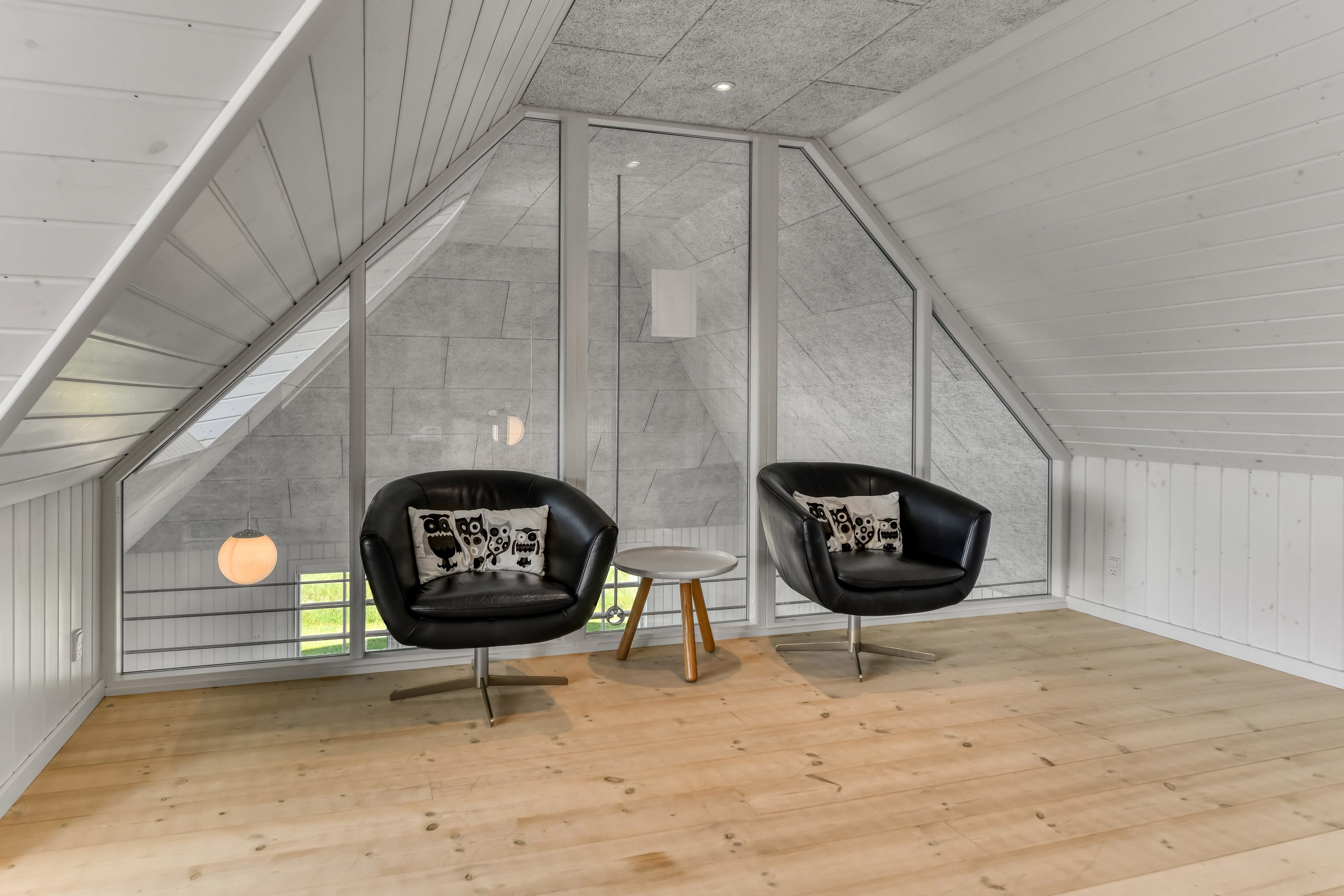 Fremhævet stue billede i fuldskærmstilstand. Billede af Horns Rev 2, 6857 Blåvand