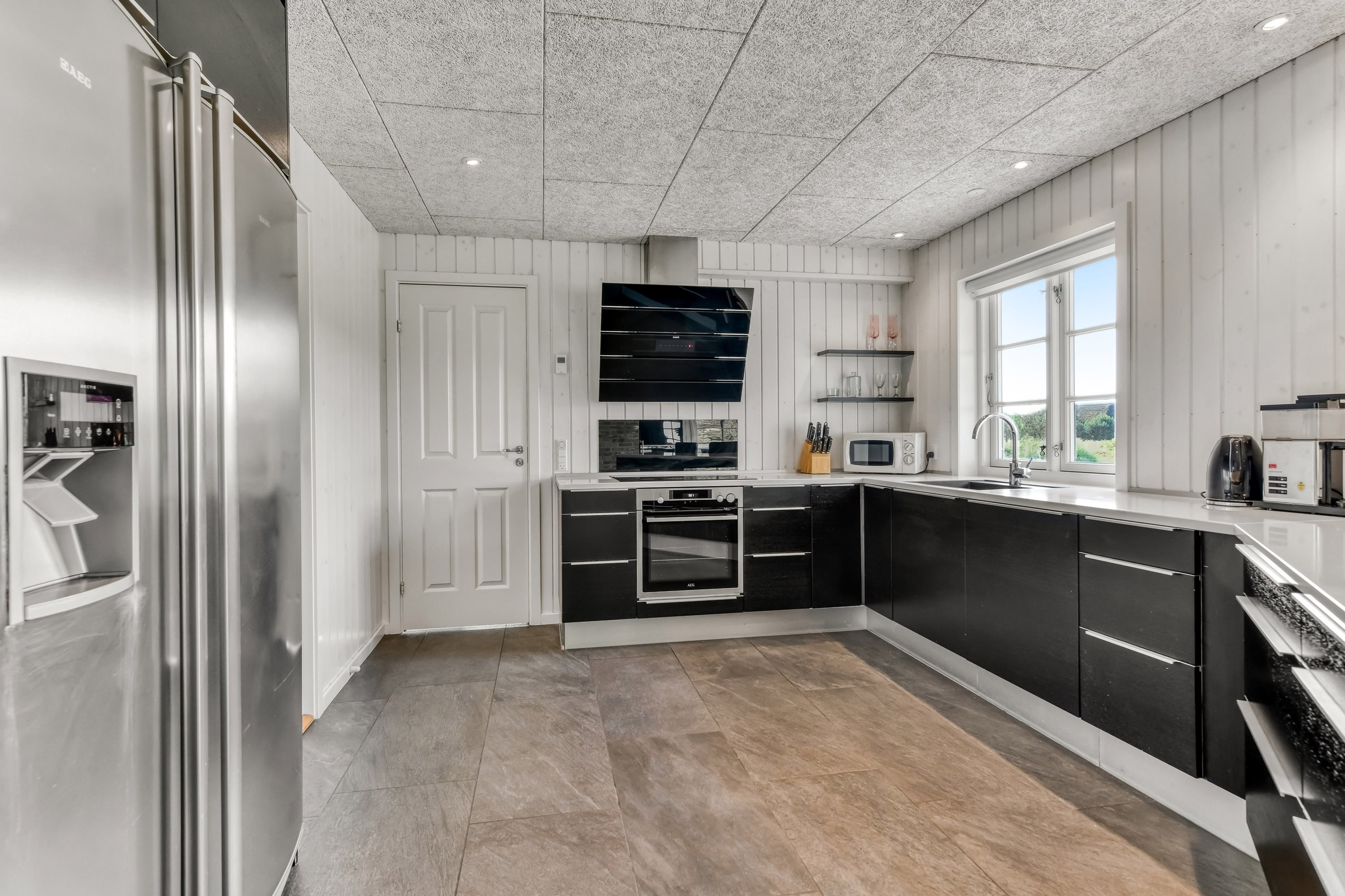 Fremhævet køkken billede i fuldskærmstilstand. Billede af Horns Rev 2, 6857 Blåvand