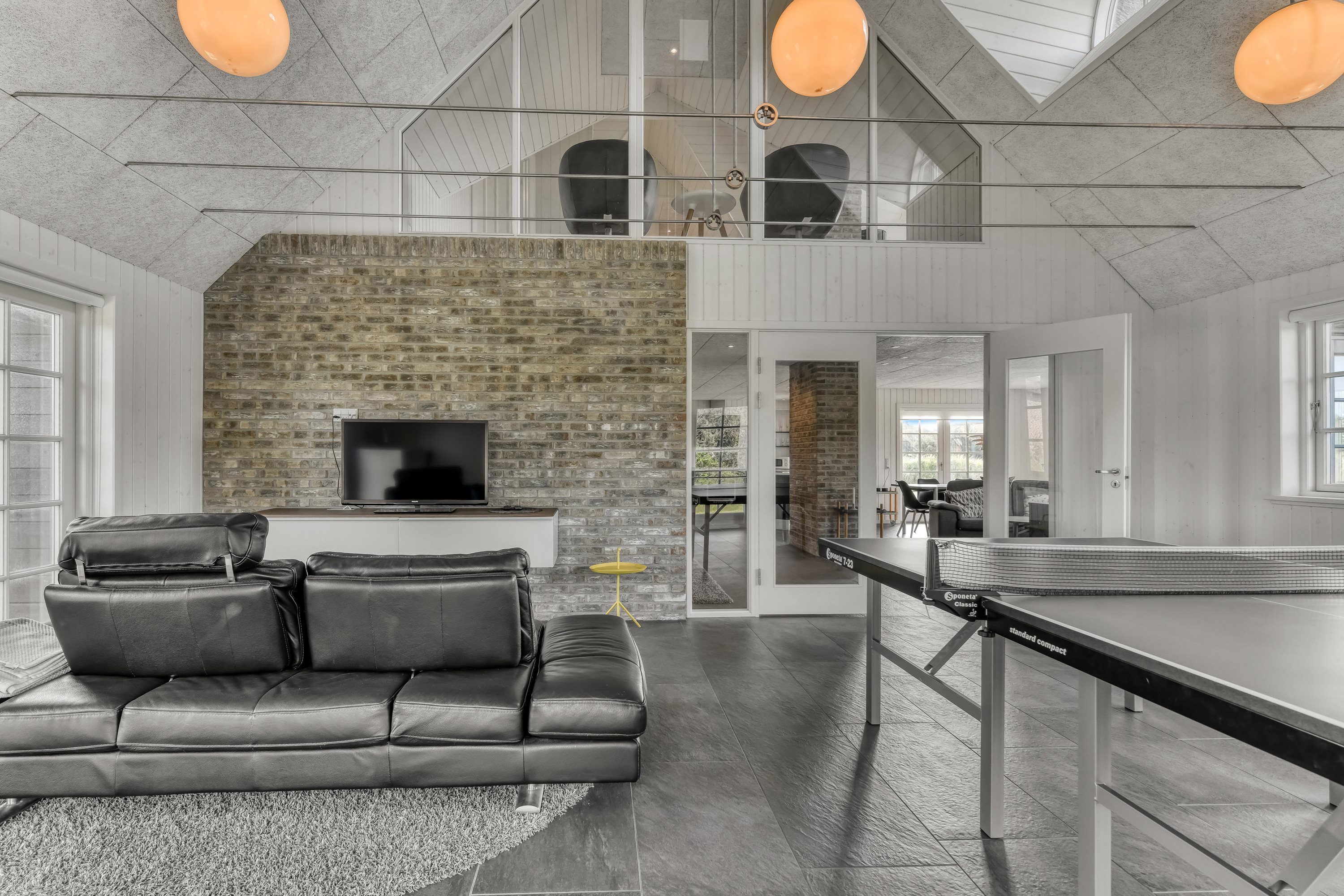 Fremhævet stue billede i fuldskærmstilstand. Billede af Horns Rev 2, 6857 Blåvand