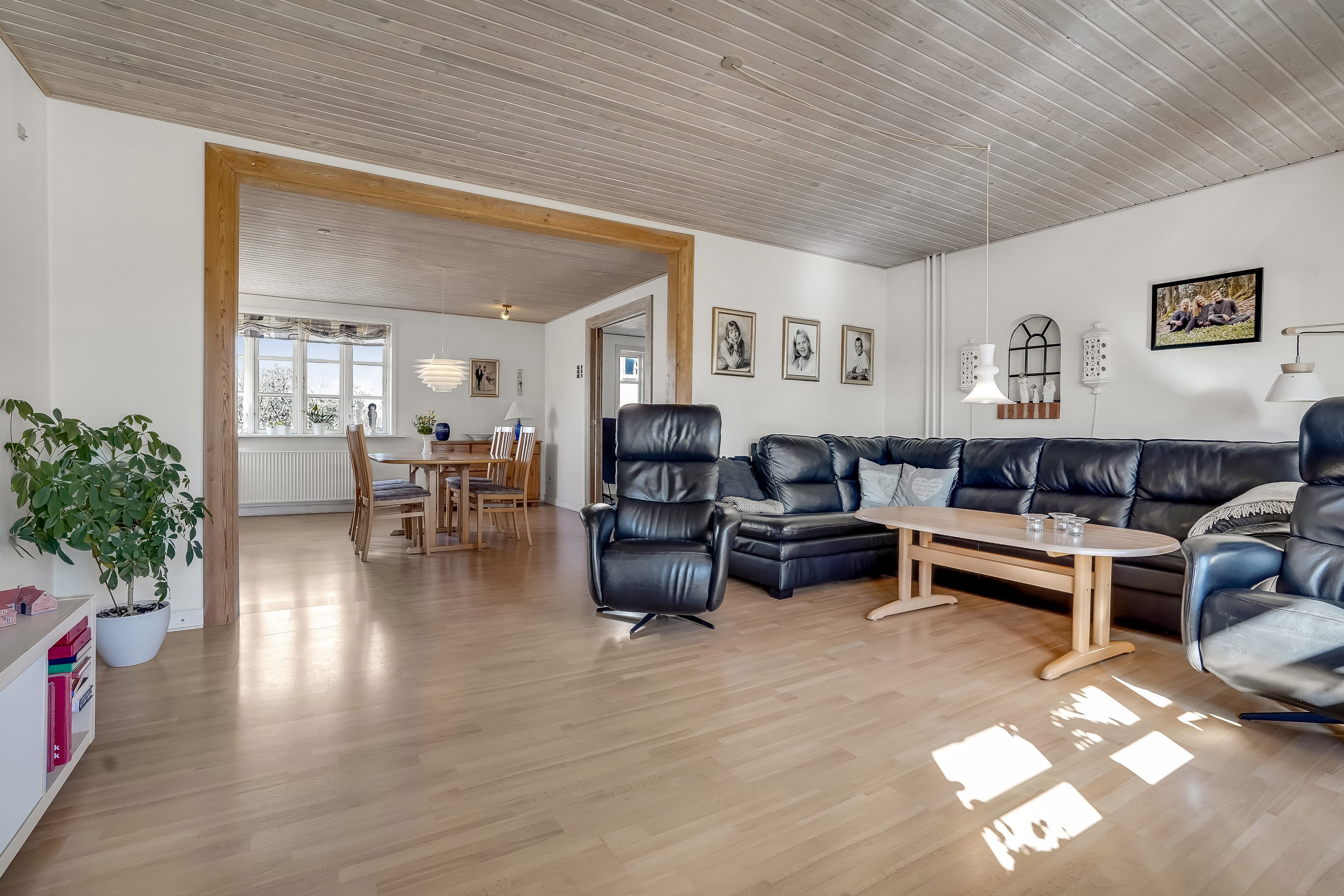 Fremhævet andet billede i fuldskærmstilstand. Billede af Gudenåvej 4, Sdr Vissing, 8740 Brædstrup