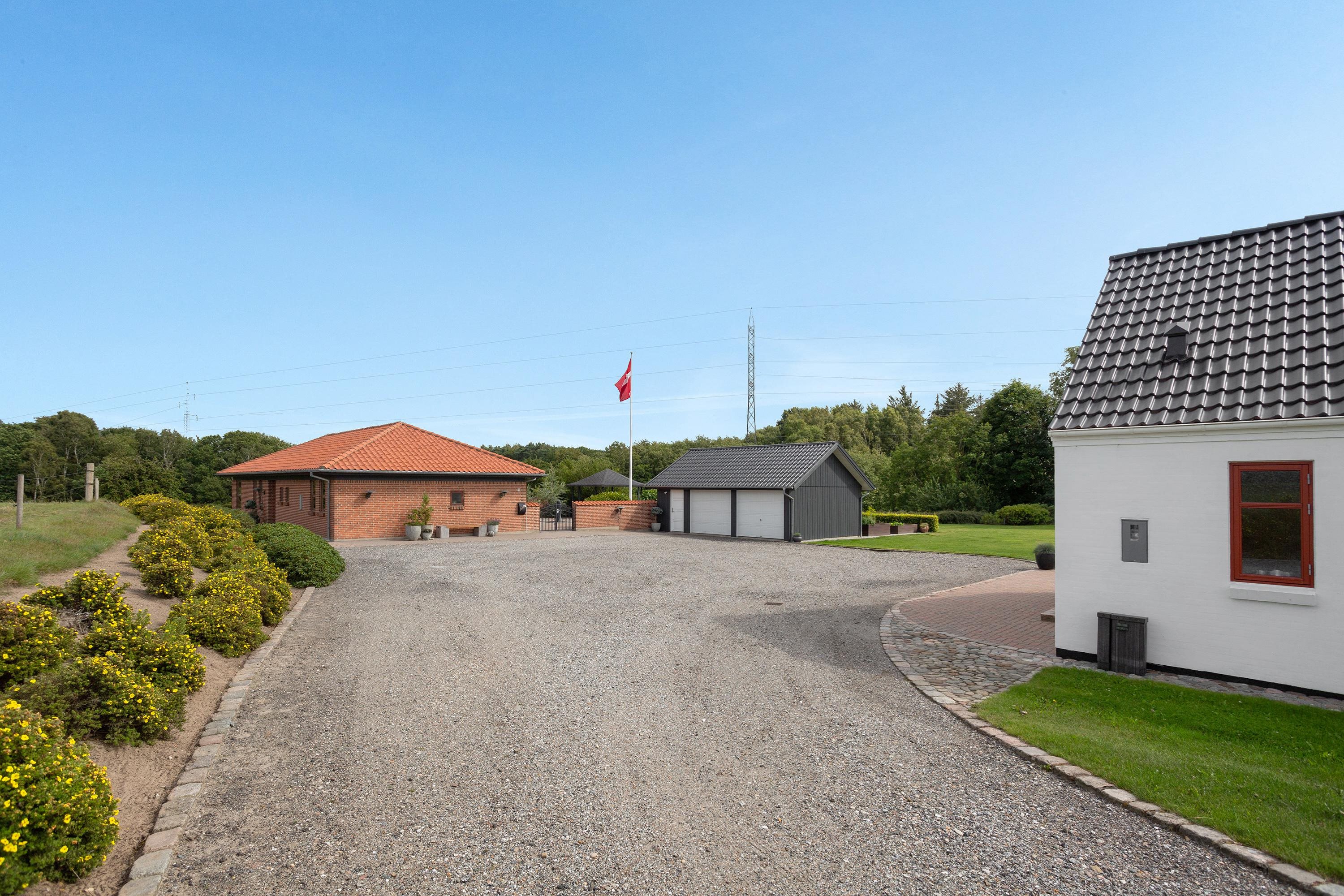 Fremhævet ejendommen billede i fuldskærmstilstand. Billede af Eskærvej 10, Mejling, 9900 Frederikshavn