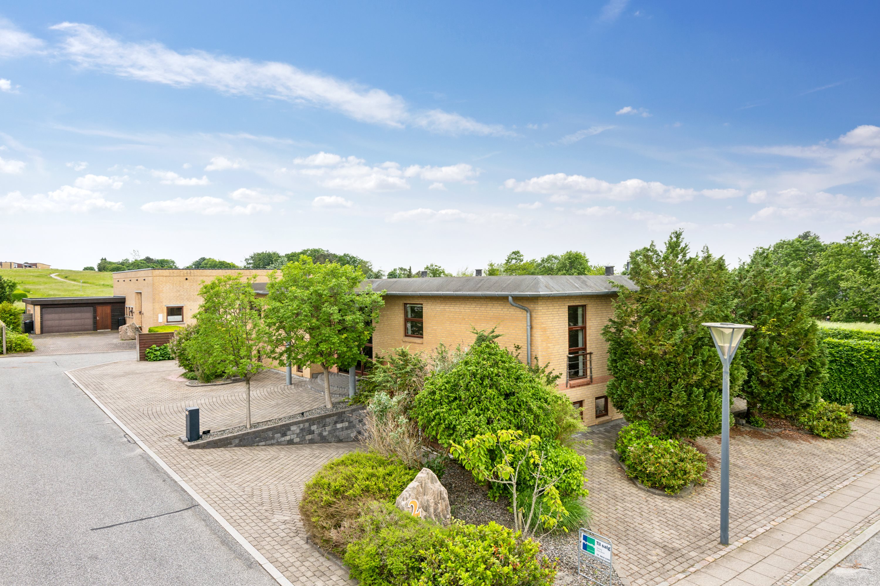 Fremhævet ejendom 1 billede i fuldskærmstilstand. Billede af Ravnhøj 2, Hasseris, 9000 Aalborg