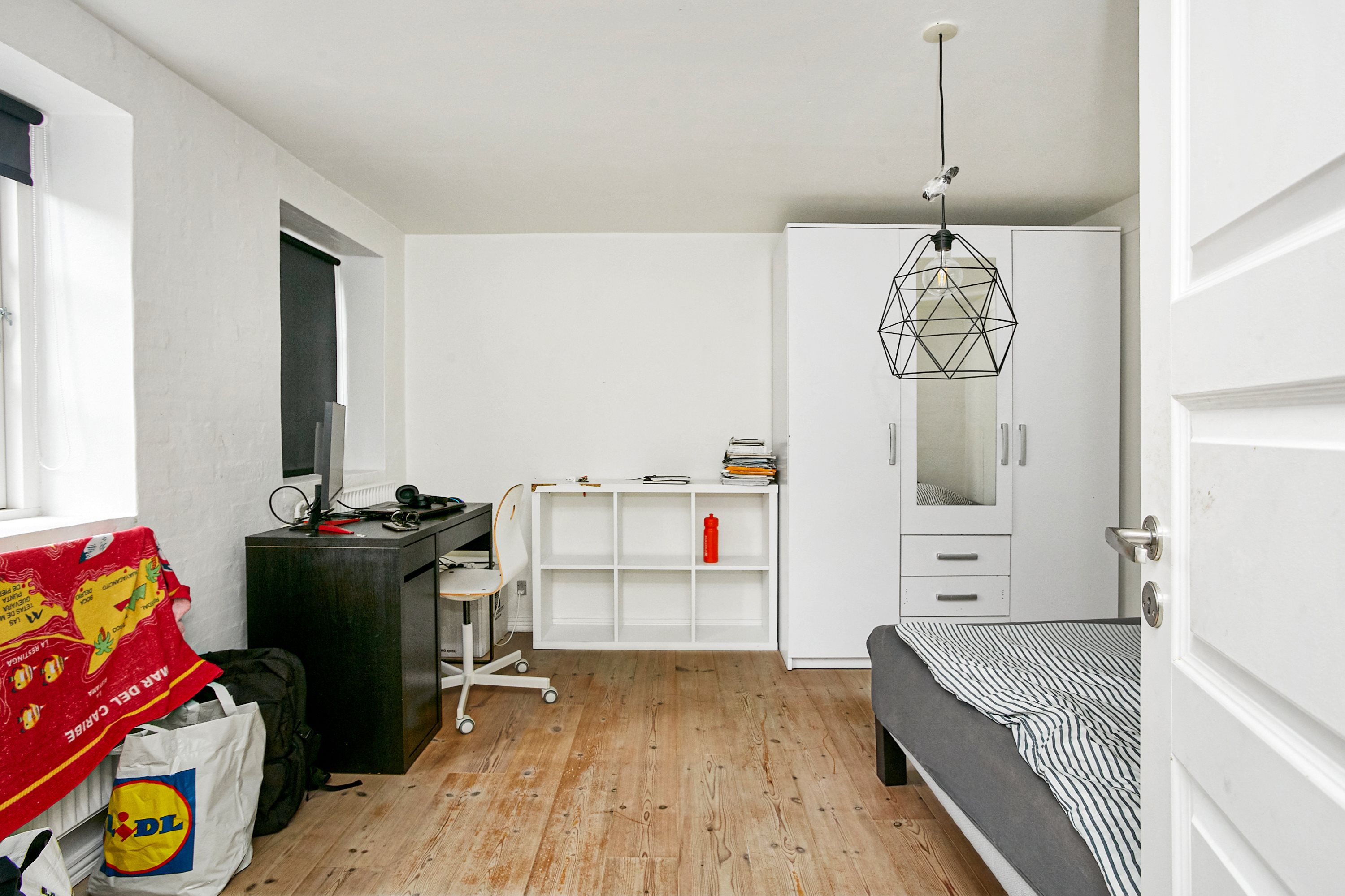 Fremhævet  billede i fuldskærmstilstand. Billede af Stevedorevej 17 og 17A, 8700 Horsens