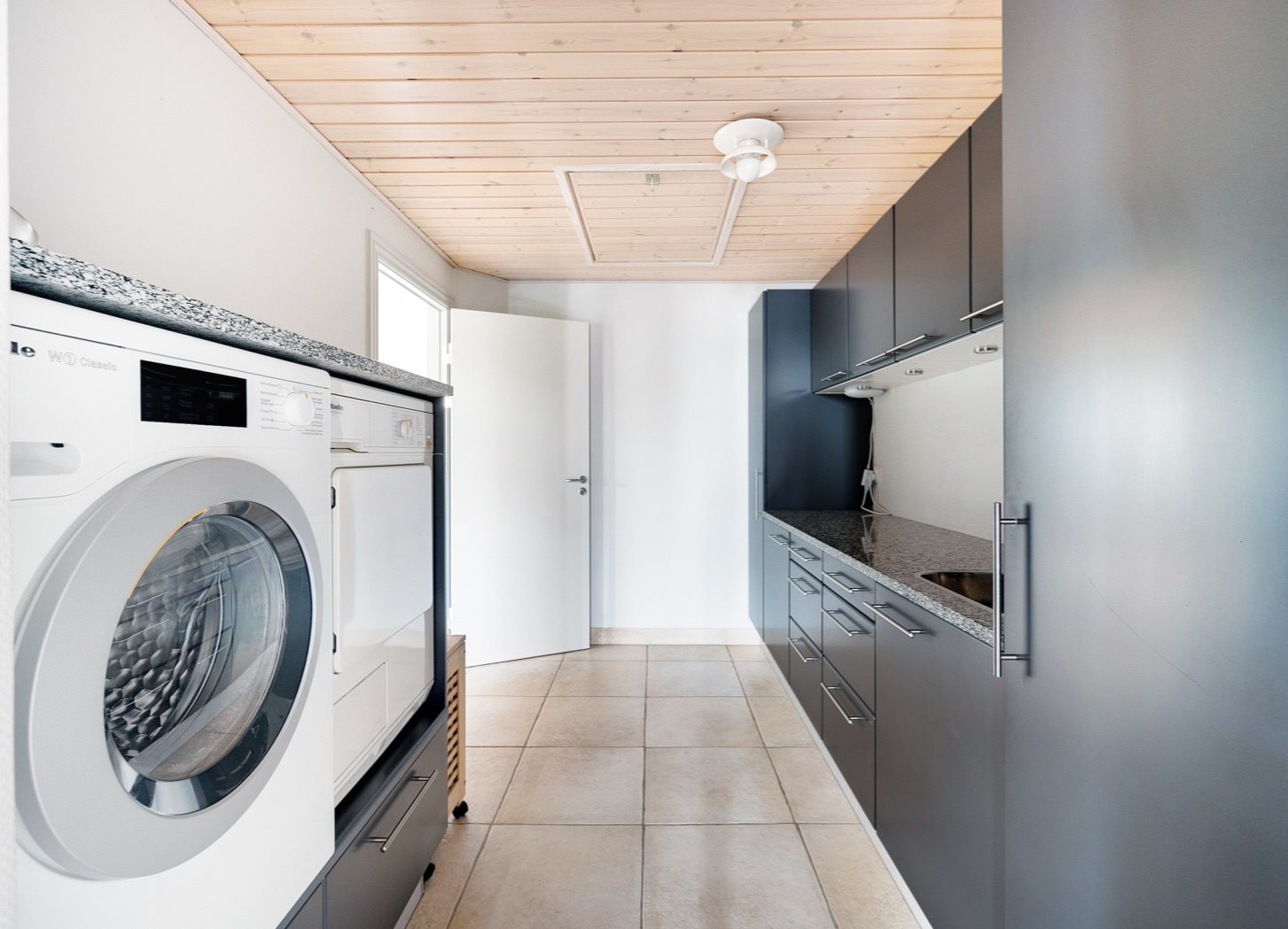 Fremhævet  billede i fuldskærmstilstand. Billede af Nejstdalen 5, 9850 Hirtshals