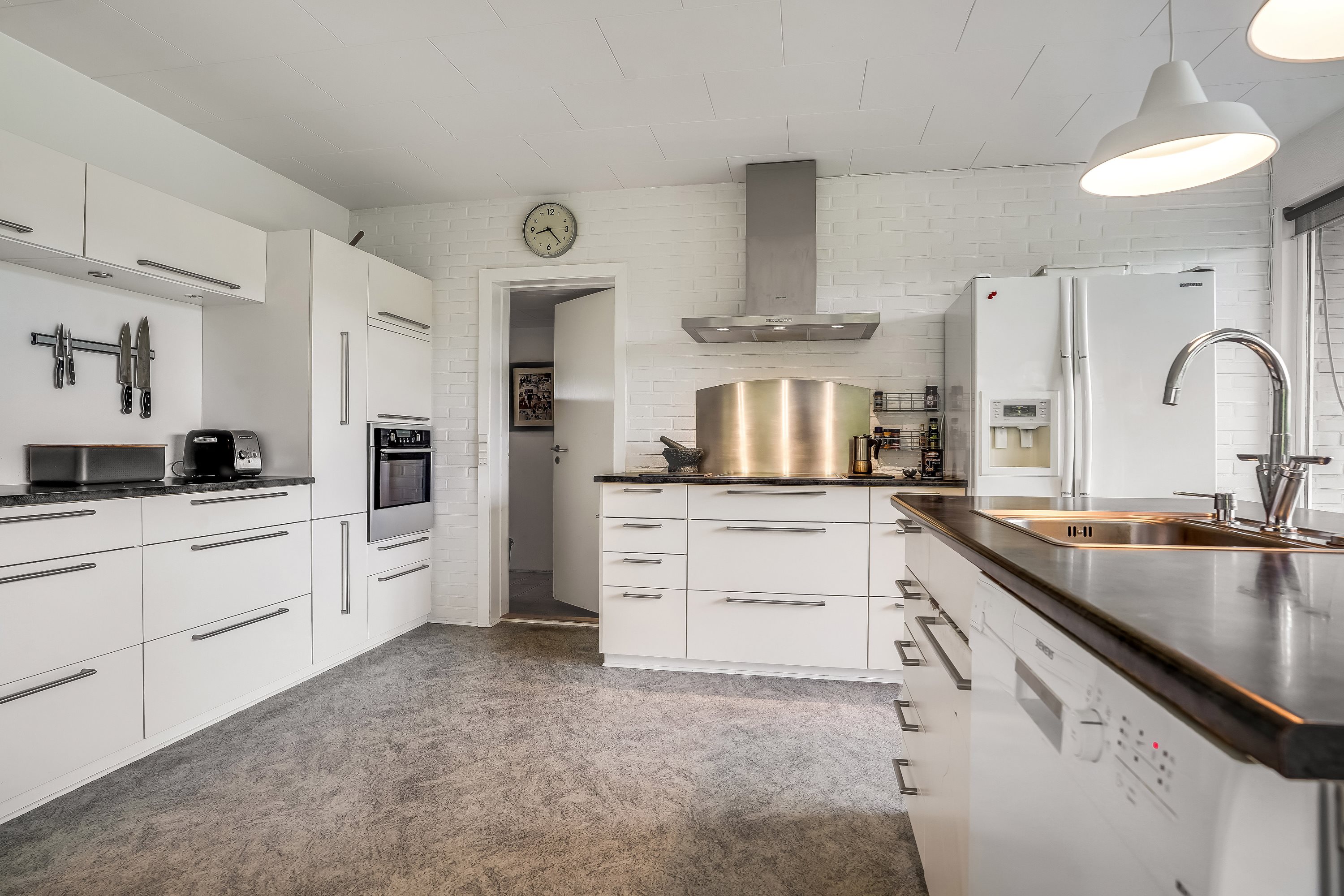 Miniaturebillede 1: køkken. Billede af Rosenvold 37, 7300 Jelling