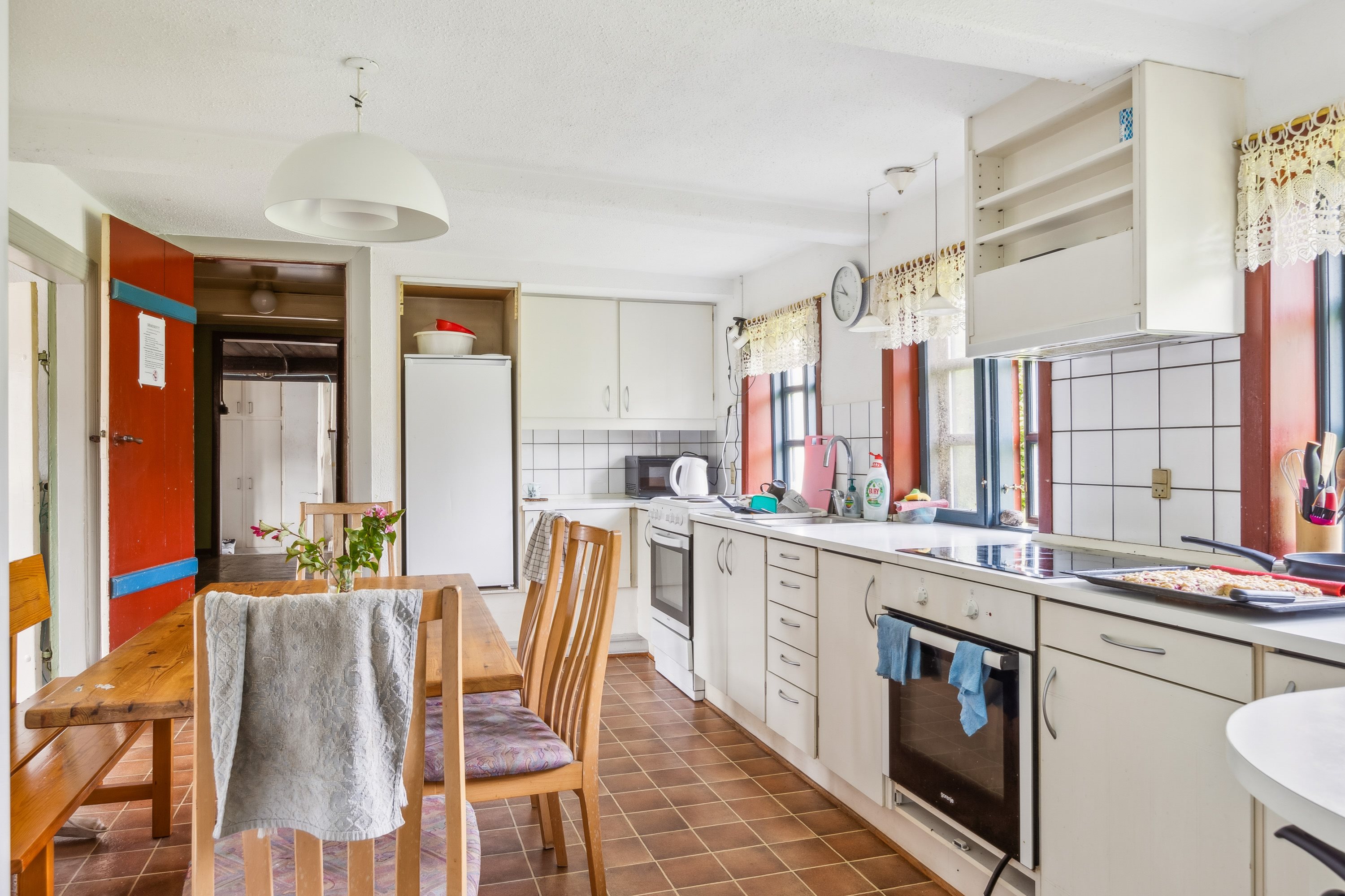 Fremhævet køkken billede i fuldskærmstilstand. Billede af Søndervej 70, Brobyværk, 5672 Broby