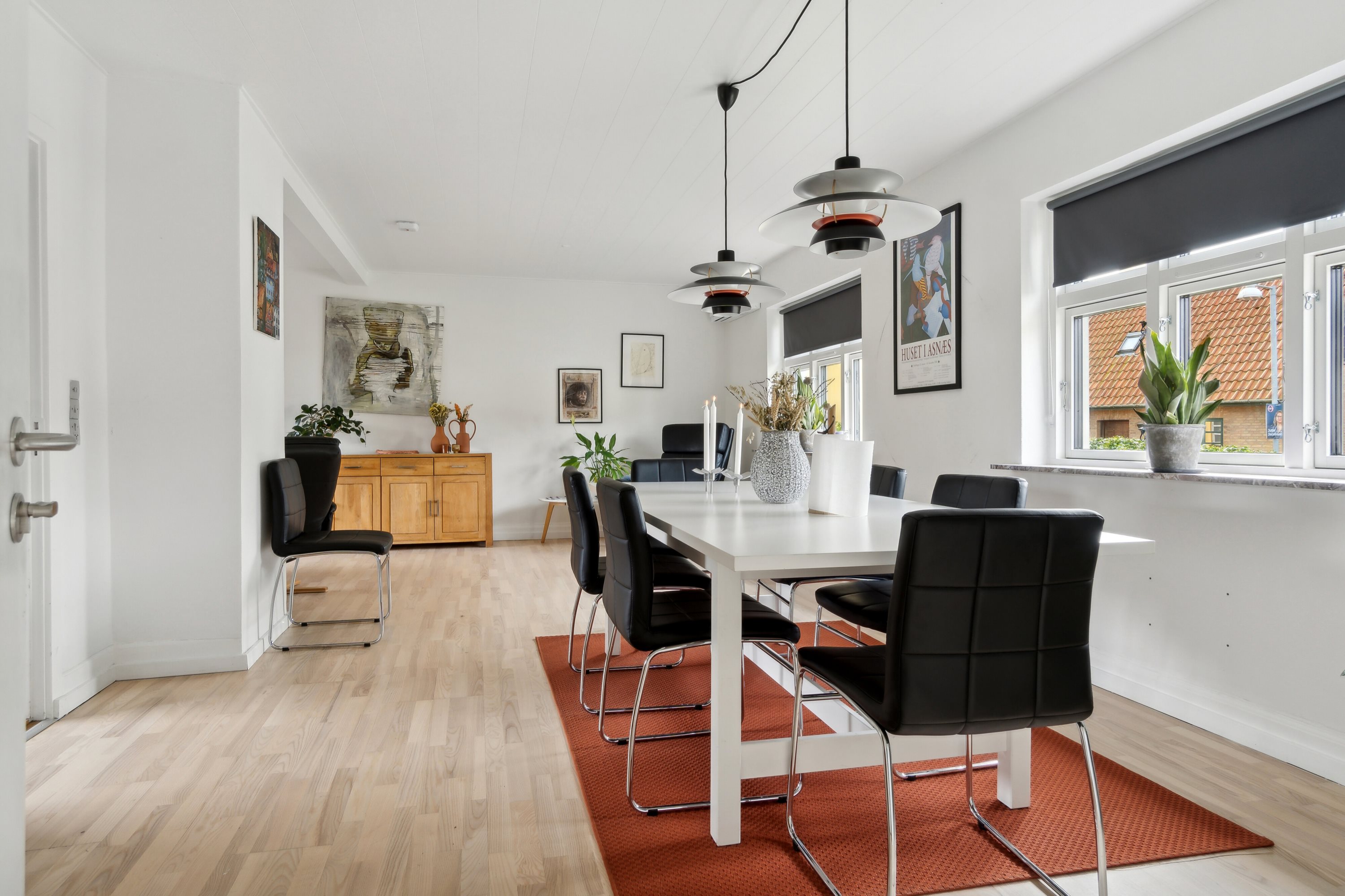 Fremhævet spisestue billede i fuldskærmstilstand. Billede af Højby Hovedgade 76, 4573 Højby