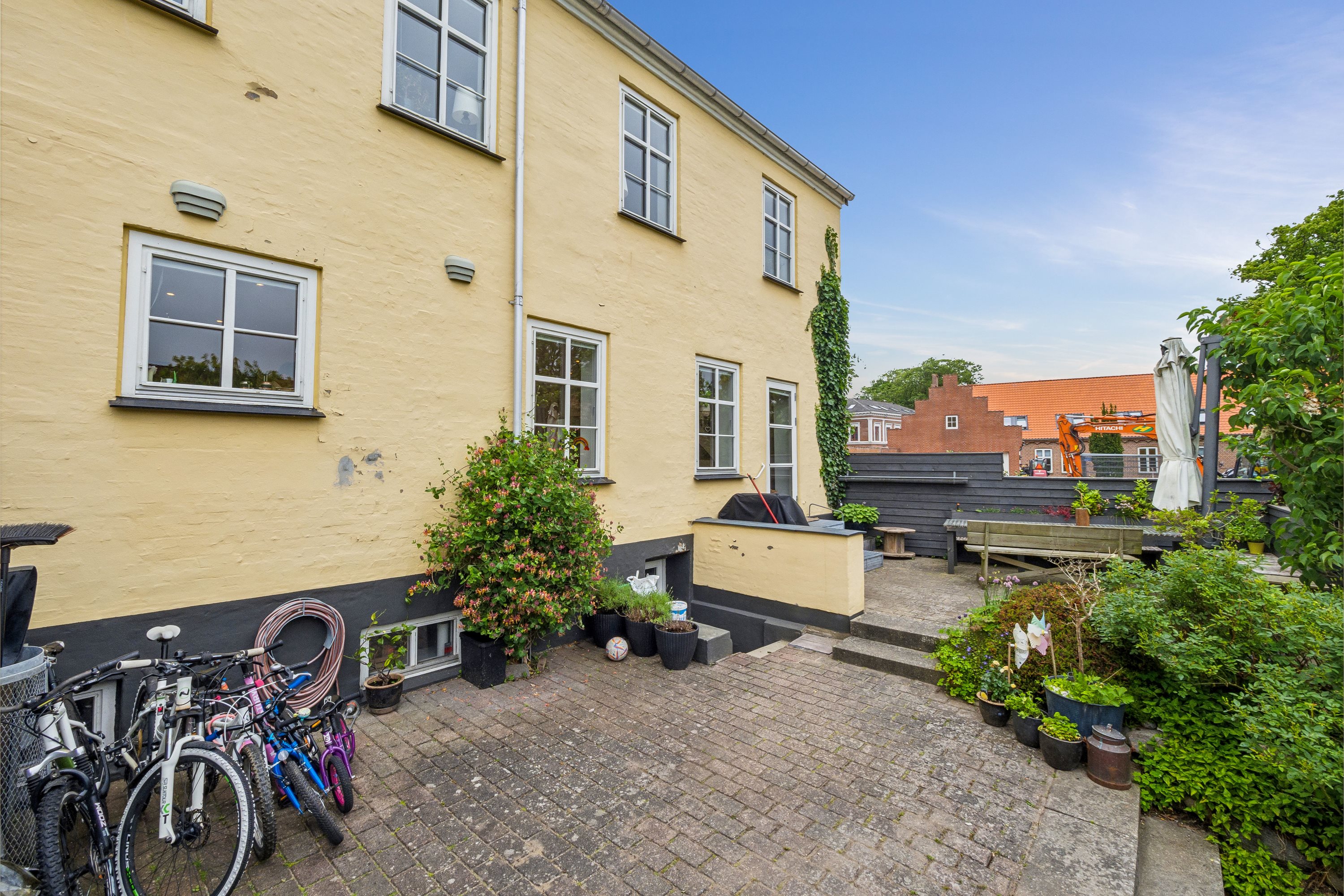 Fremhævet ejendom 1 billede i fuldskærmstilstand. Billede af Kirkegårdsvej 1, 7700 Thisted