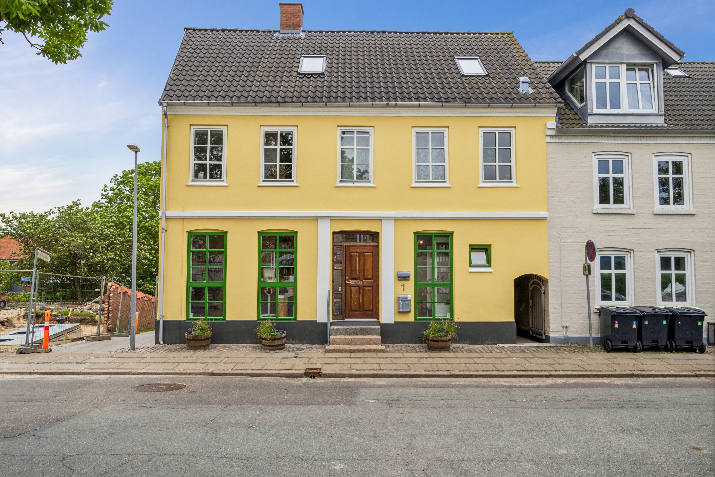 Fremhævet ejendom 1 billede i fuldskærmstilstand. Billede af Kirkegårdsvej 1, 7700 Thisted