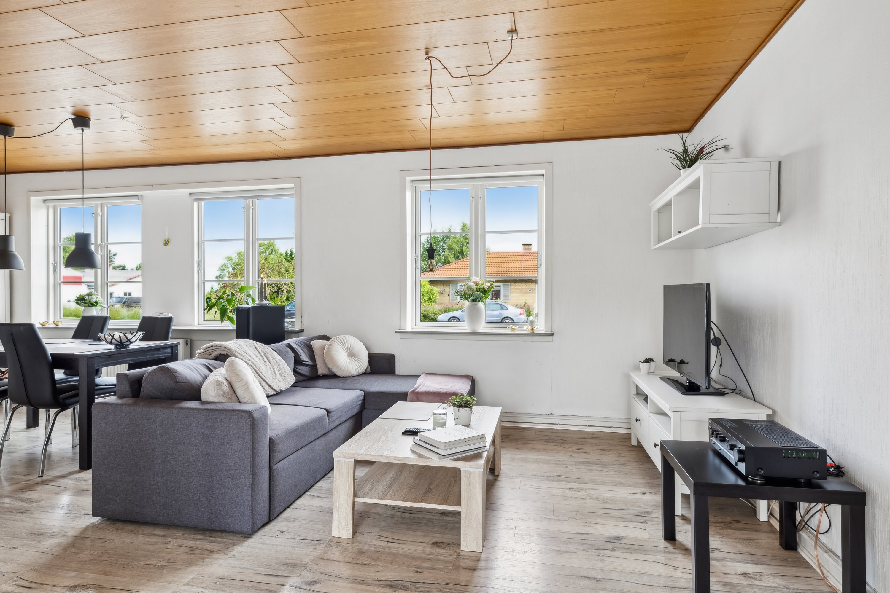 Fremhævet stue billede i fuldskærmstilstand. Billede af Hornelandevej 13, Horne, 5600 Faaborg