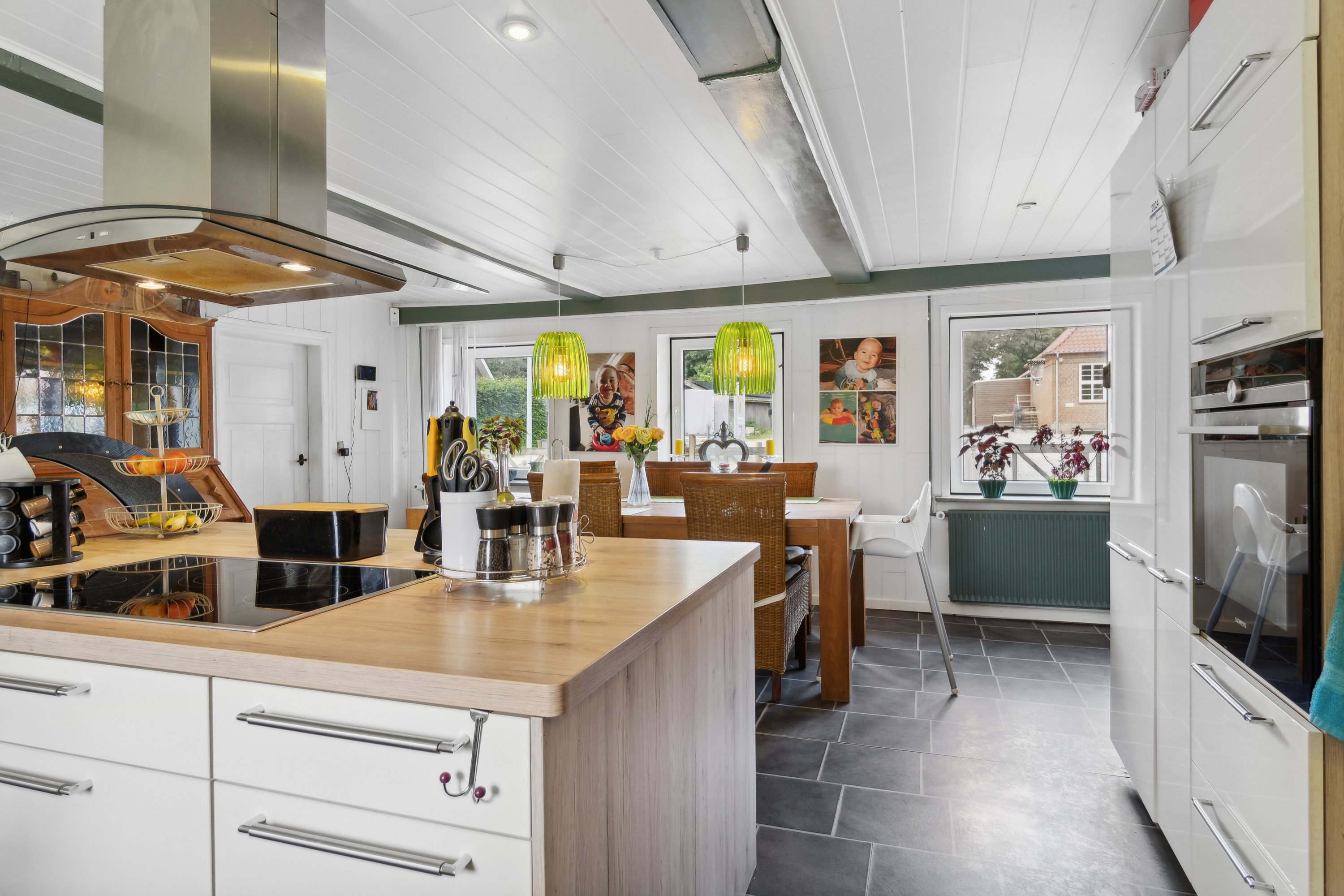 Fremhævet køkken billede i fuldskærmstilstand. Billede af Ramsherred 10, Brændstrup, 6630 Rødding