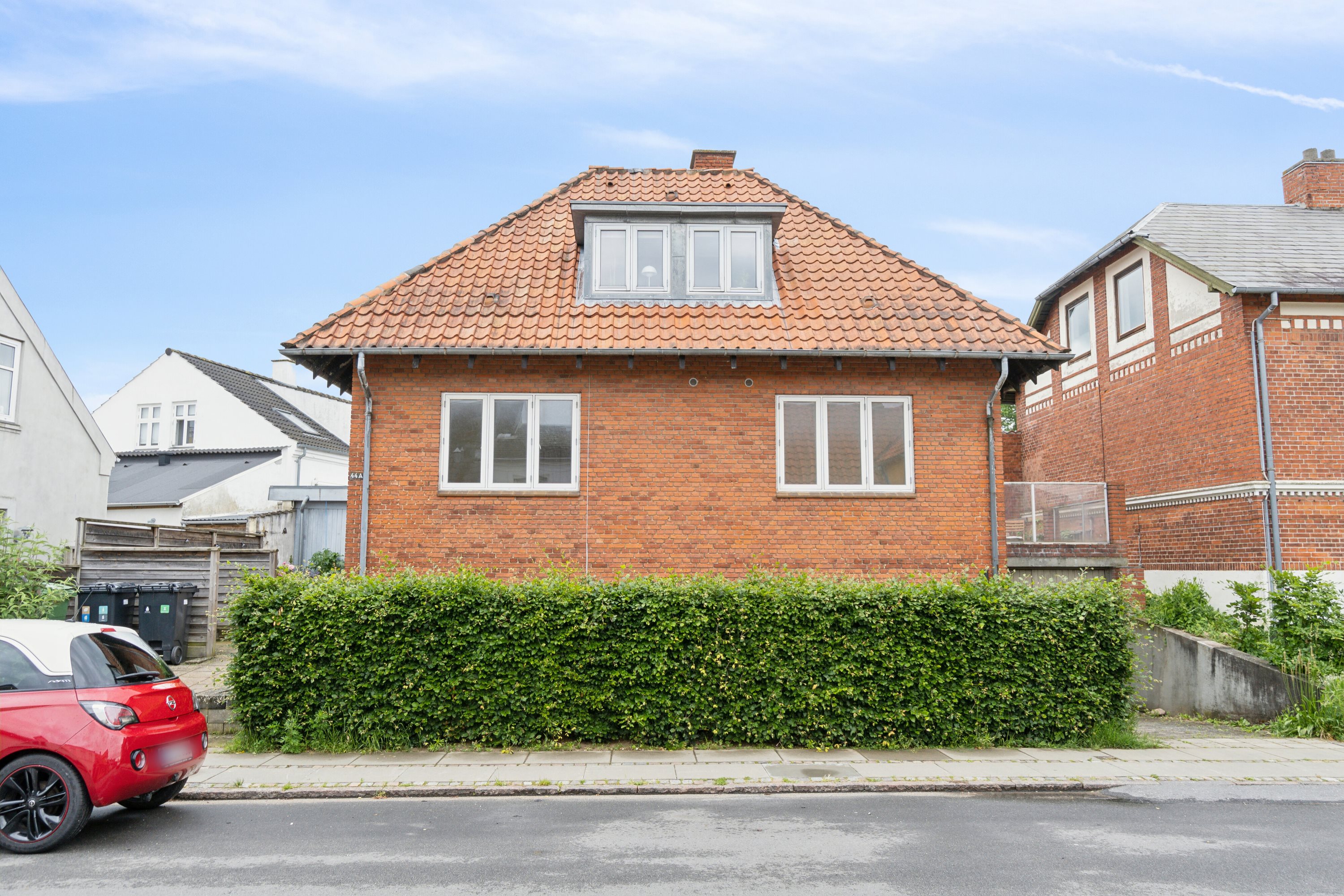 Fremhævet set fra vejen billede i fuldskærmstilstand. Billede af Egensevej 44A, 5700 Svendborg