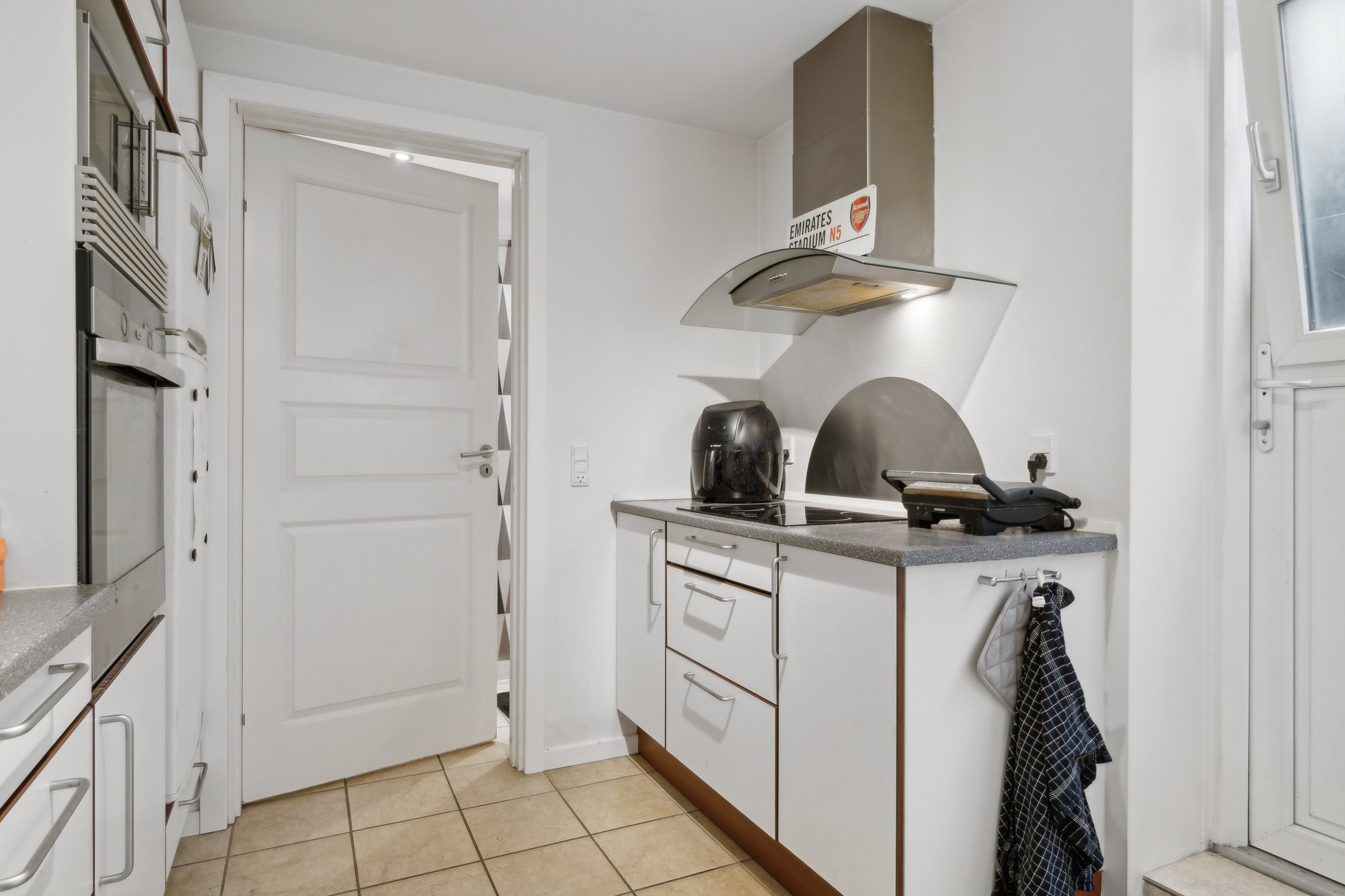 Fremhævet køkken billede i fuldskærmstilstand. Billede af Egensevej 44A, 5700 Svendborg