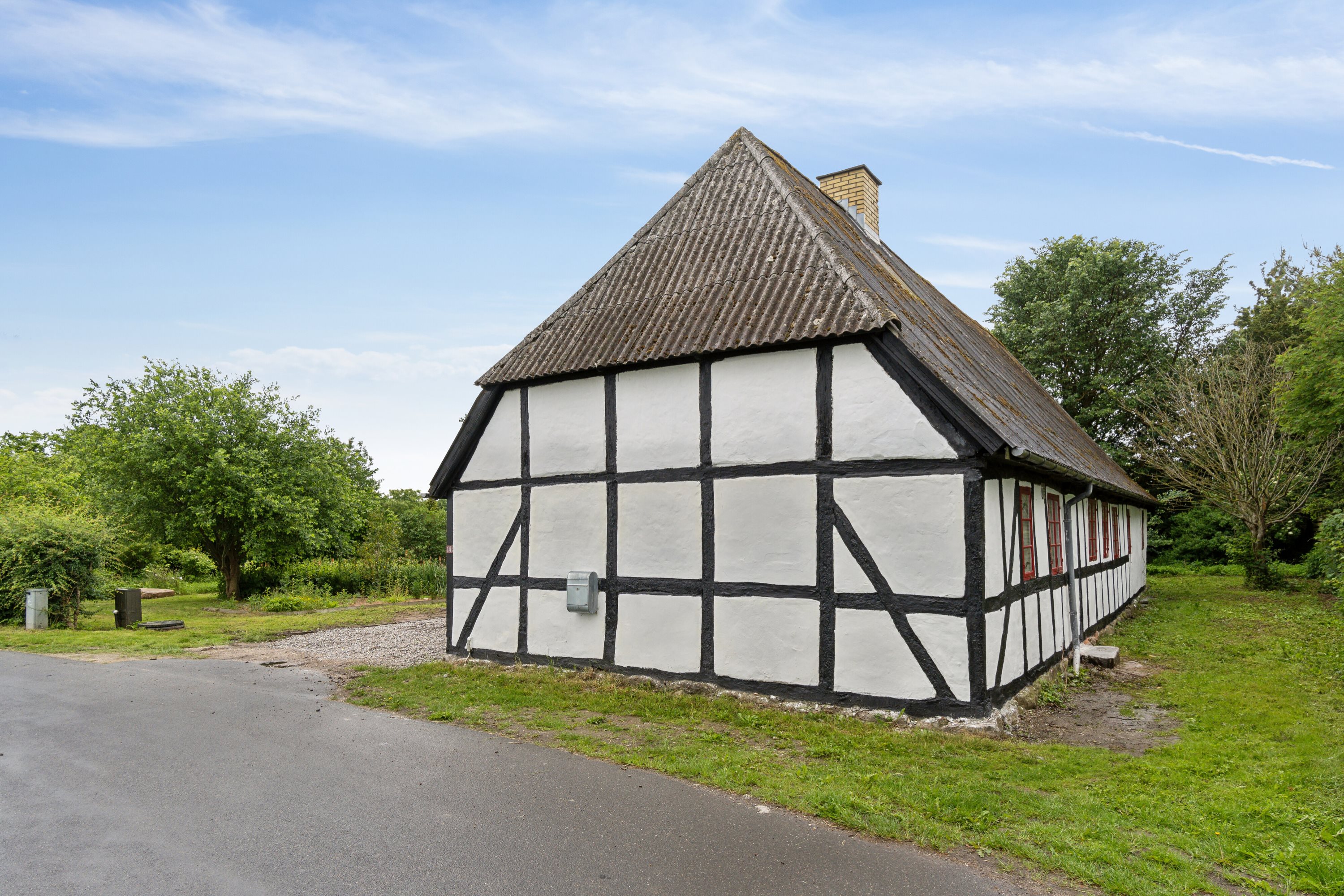 Fremhævet set fra vejen billede i fuldskærmstilstand. Billede af Husmandsalleen 14, 5884 Gudme