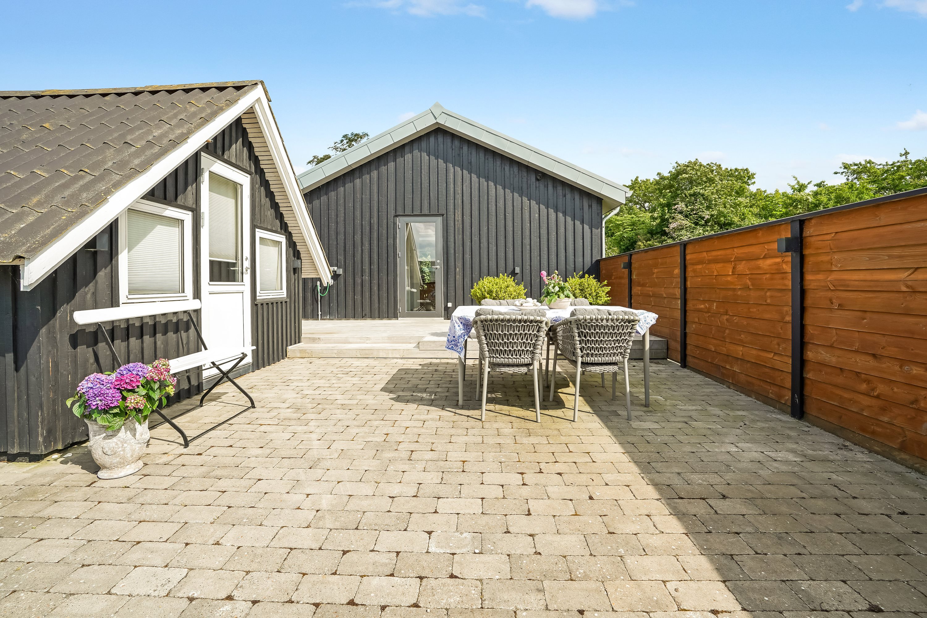 Fremhævet terrasse billede i fuldskærmstilstand. Billede af Kamsbjerghuse 19, 5330 Munkebo