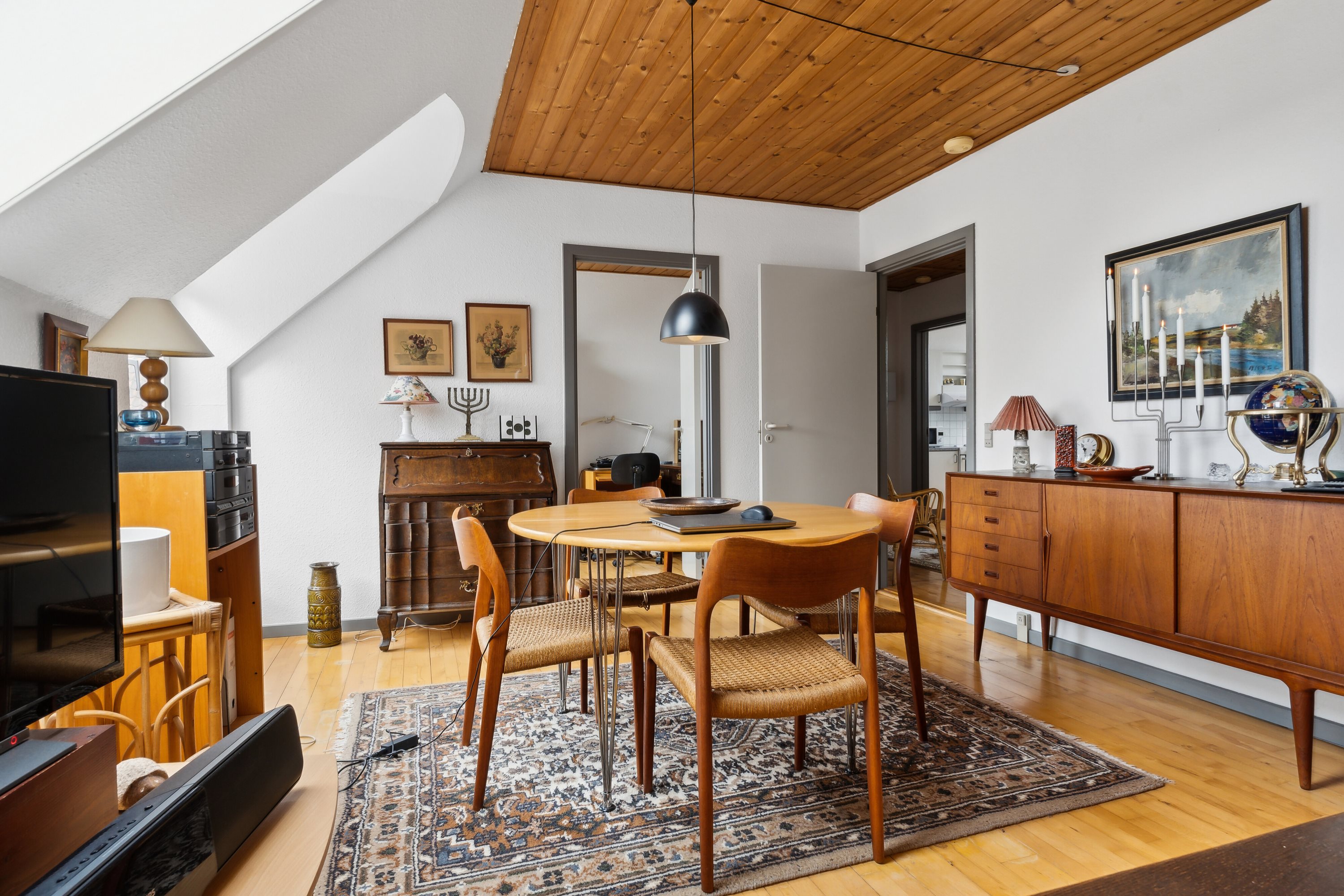 Fremhævet spisestue billede i fuldskærmstilstand. Billede af Torvegade 6A, 2. th., 9870 Sindal