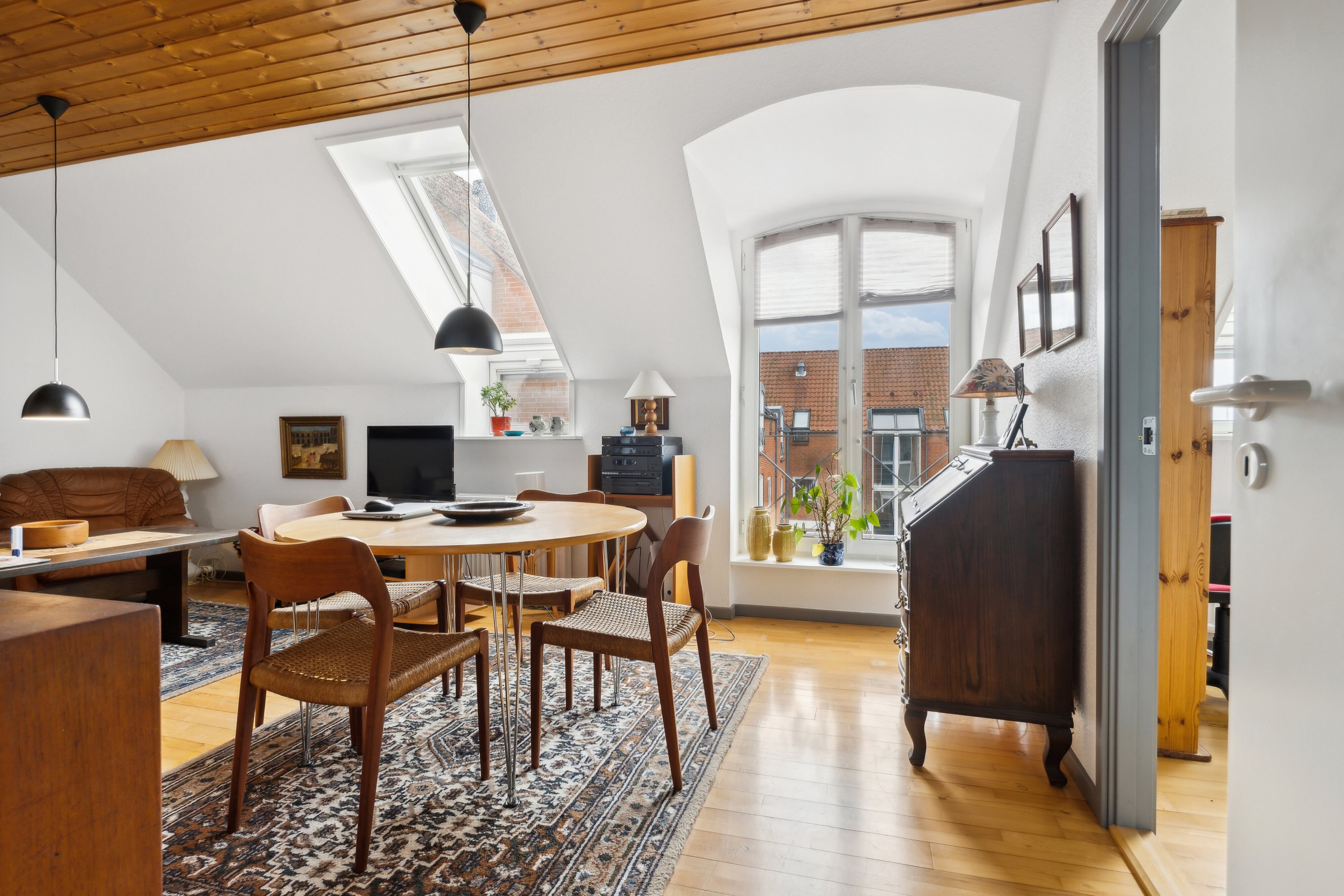 Fremhævet spisestue billede i fuldskærmstilstand. Billede af Torvegade 6A, 2. th., 9870 Sindal